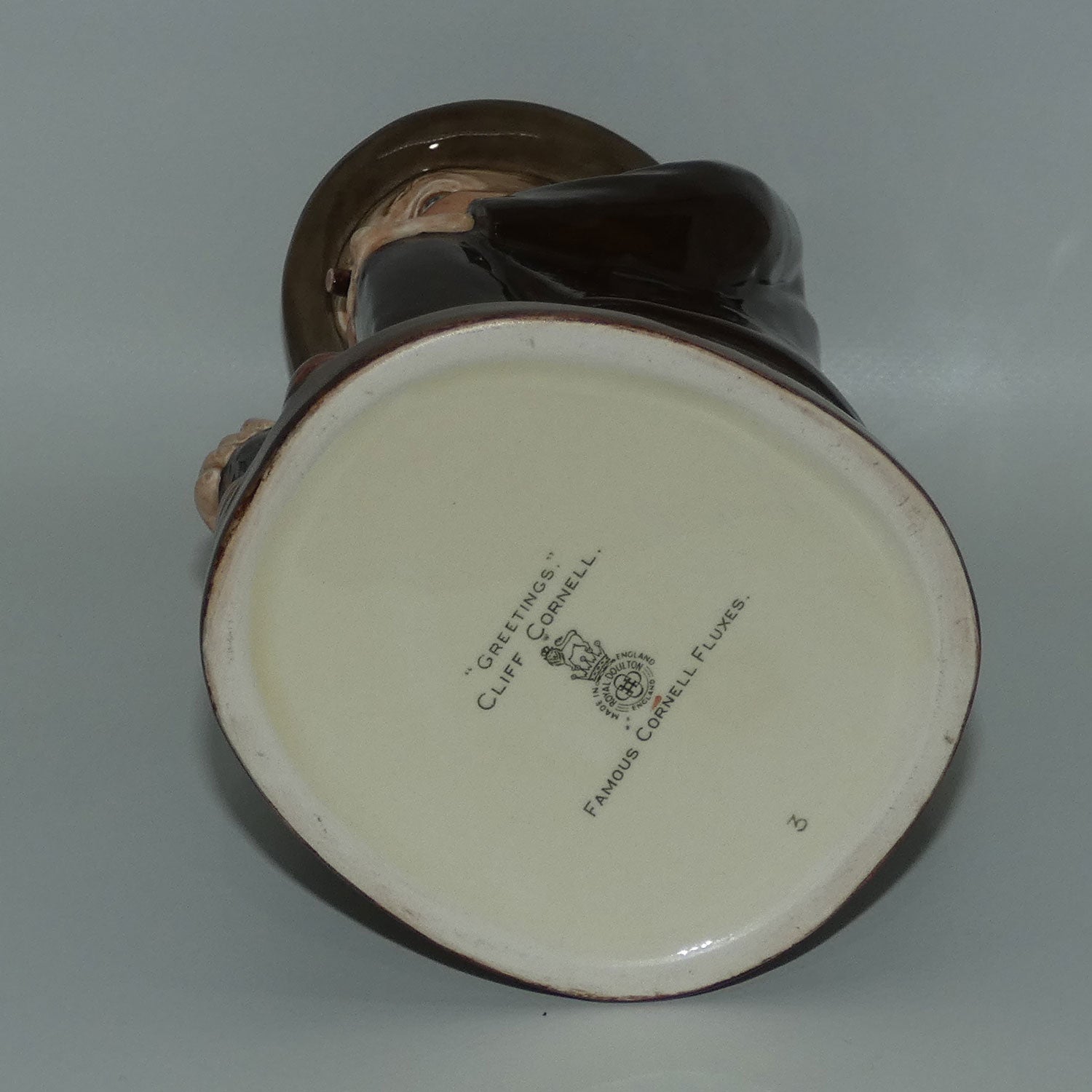 d-royal-doulton-toby-jug-cliff-cornell-brown-coat