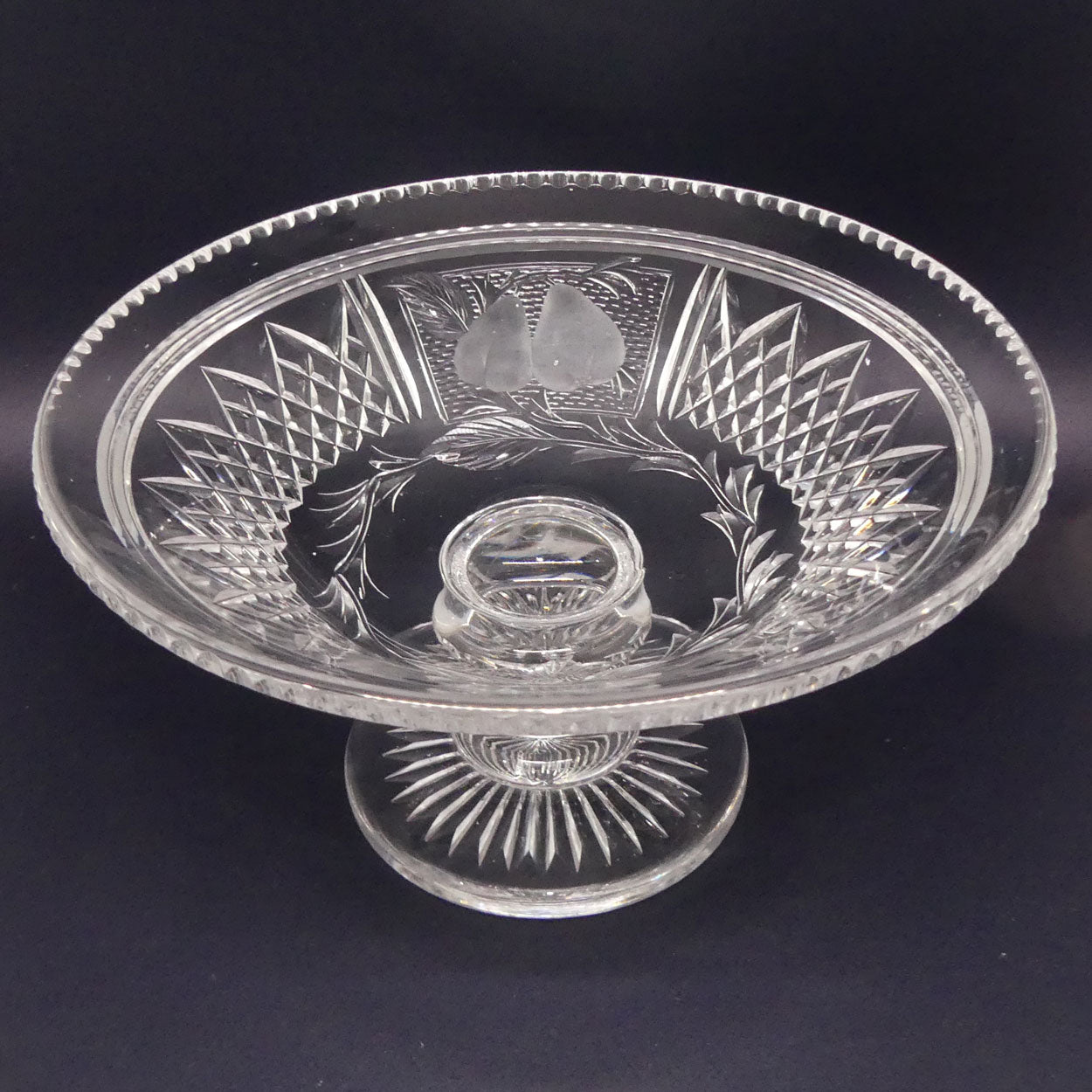 fine-quality-crystal-fruit-set-comport-and-8-plates