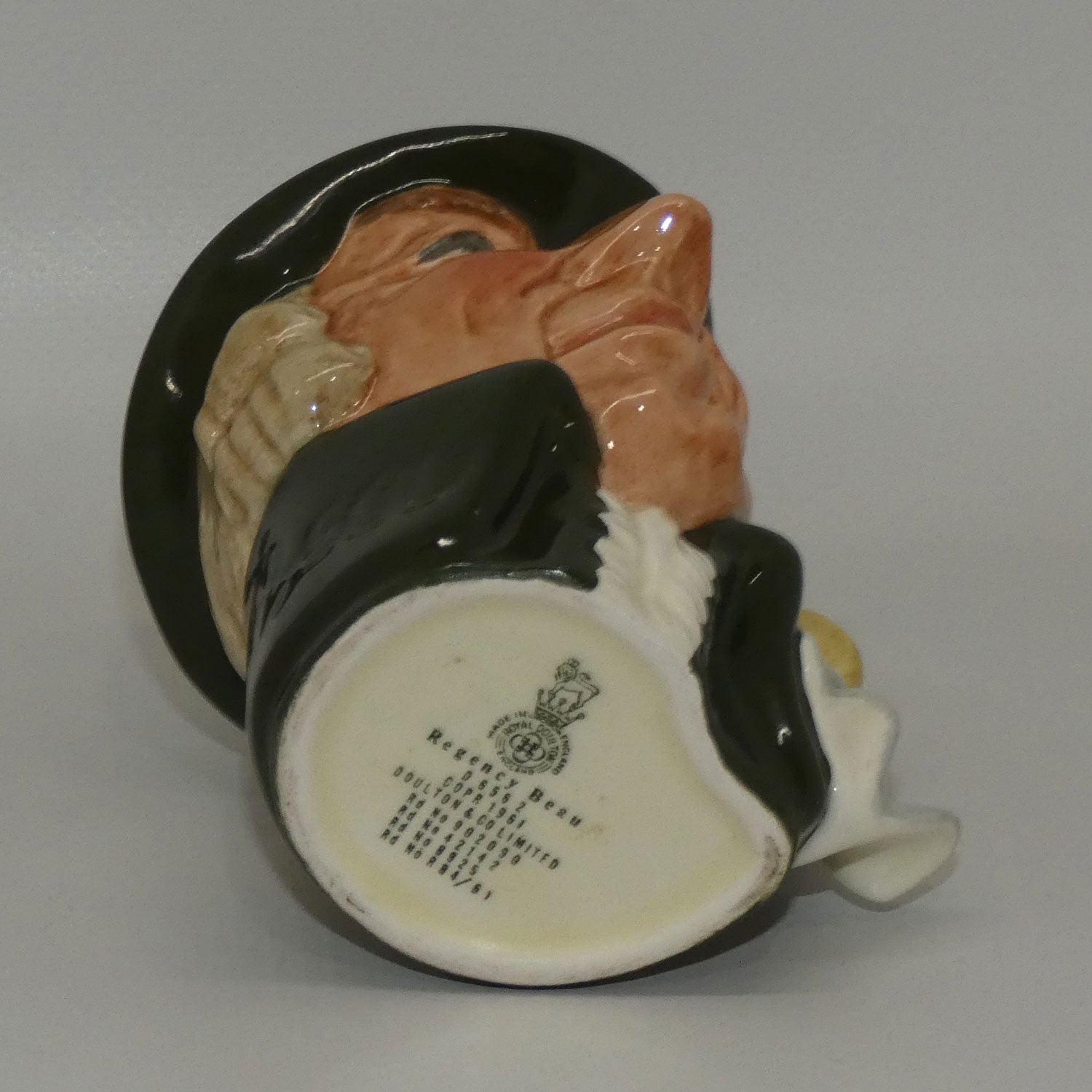 d6562-royal-doulton-character-jug-regency-beau