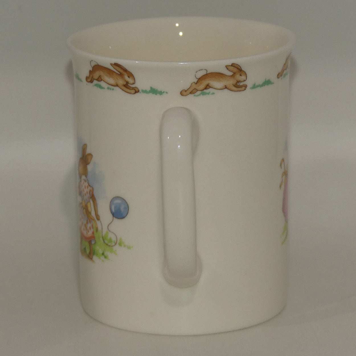 royal-doulton-bunnykins-playing-with-dolls-and-prams-malvern-beaker