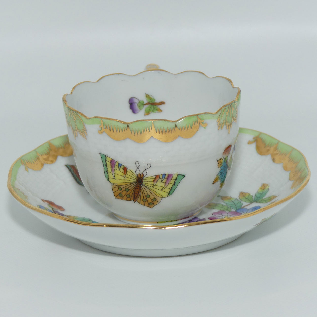 Herend Hungary Queen Victoria pattern | duo