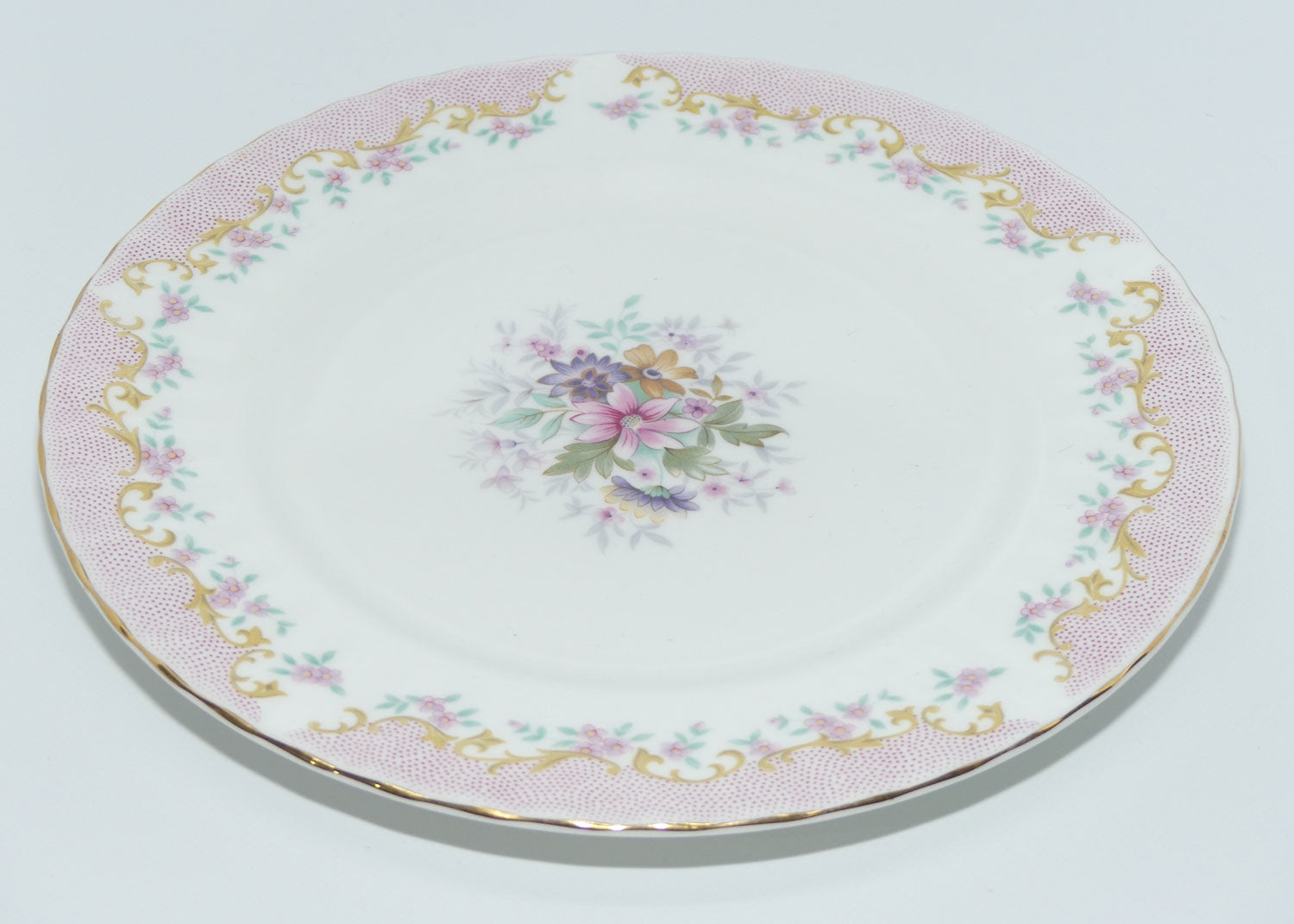 Royal Albert Bone China England Serenity entree or salad plate | 20.5cm