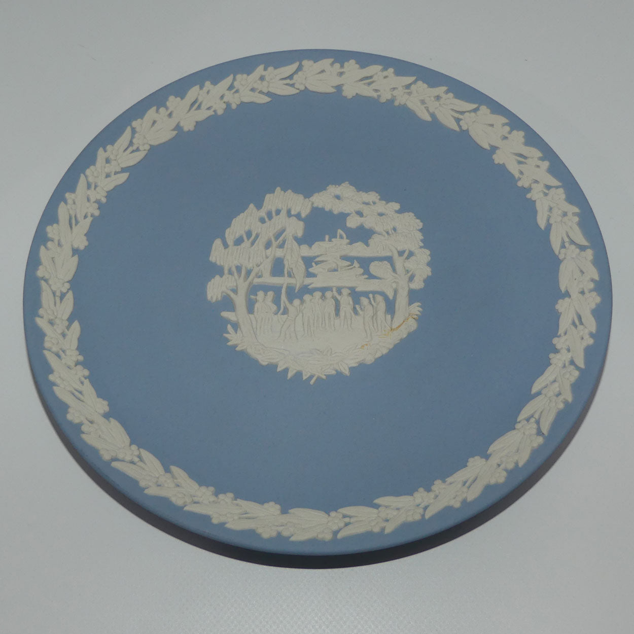 wedgwood-jasper-australian-bicentenary-1-the-first-settlement