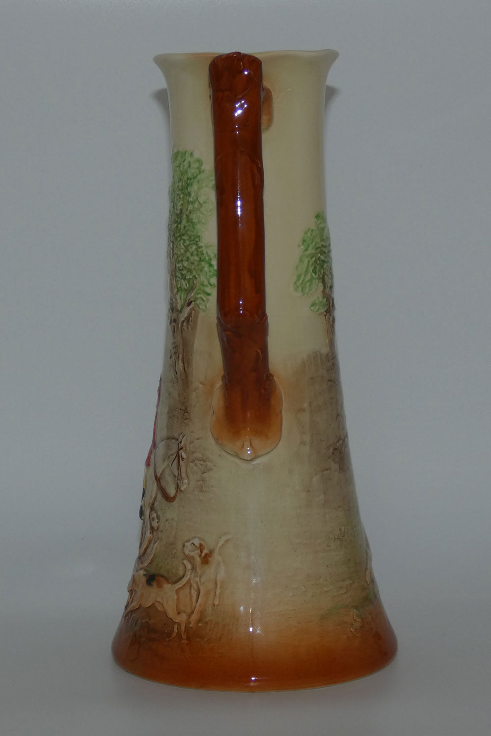 royal-doulton-fox-hunting-relief-very-tall-ewer