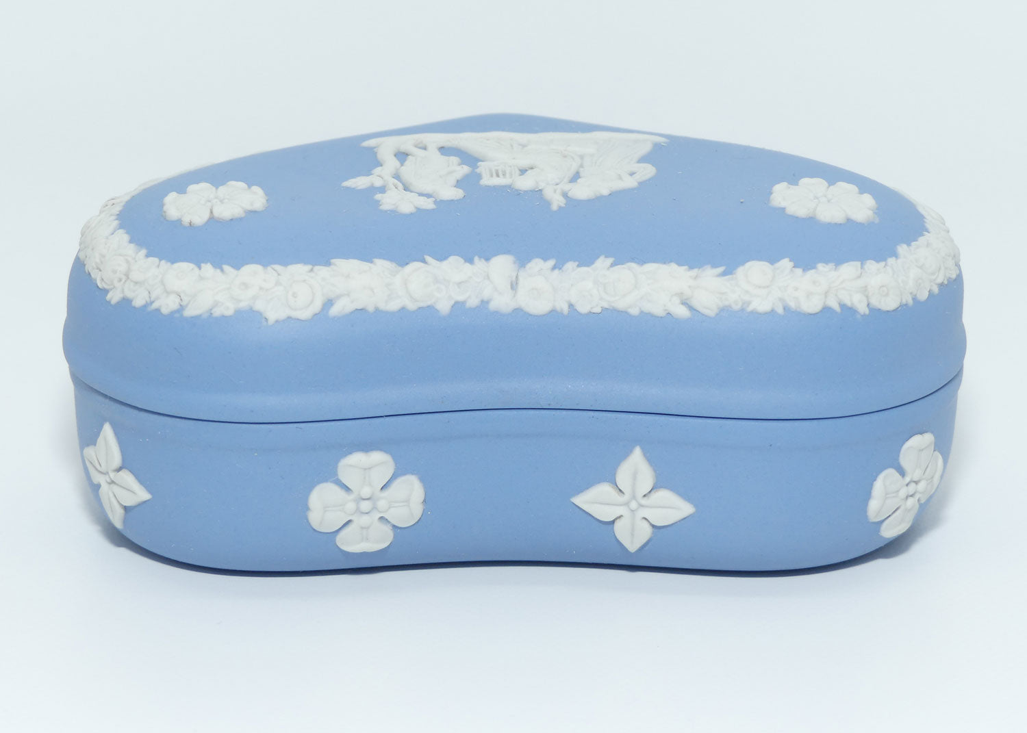 Wedgwood Jasper | White on Pale Blue | Muses | large Heart trinket