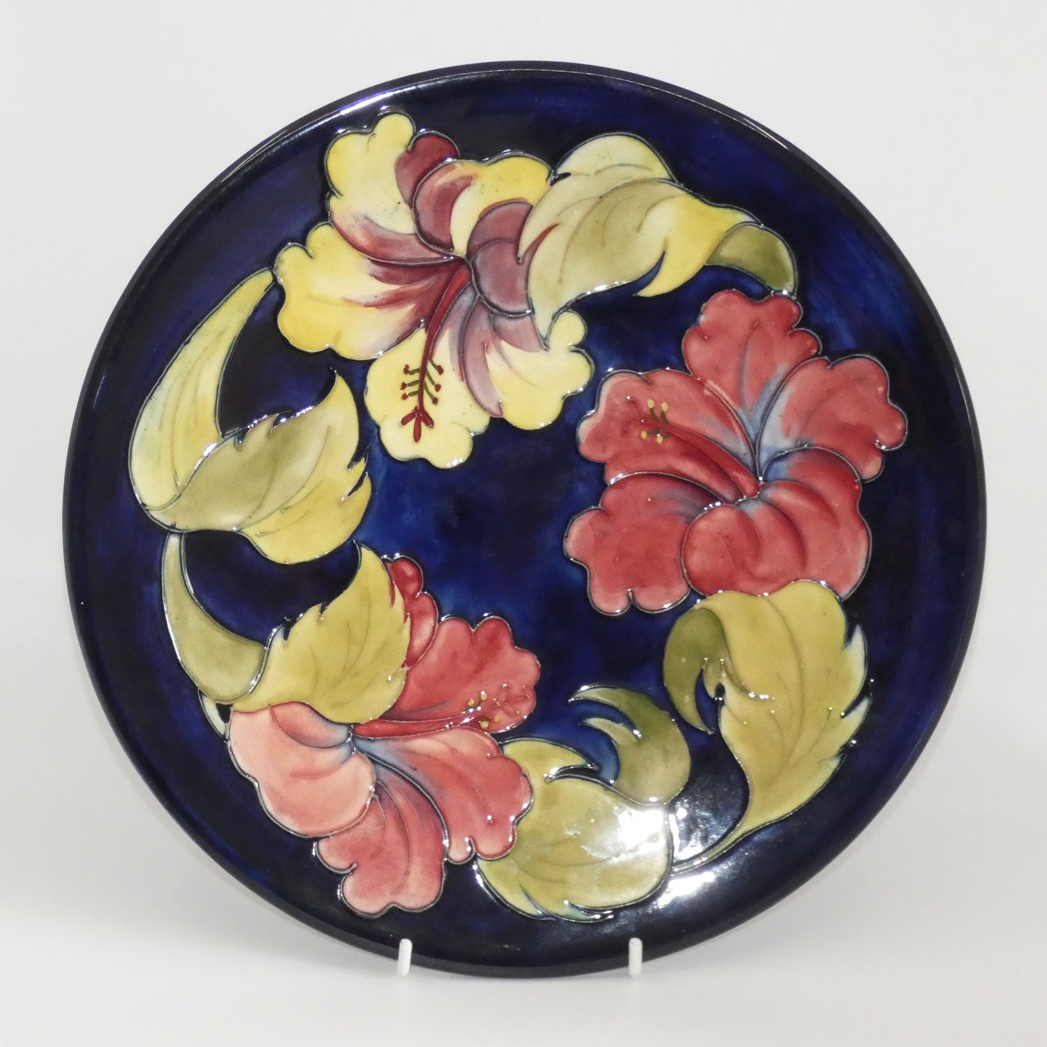 walter-moorcroft-hibiscus-blue-783-12-plate