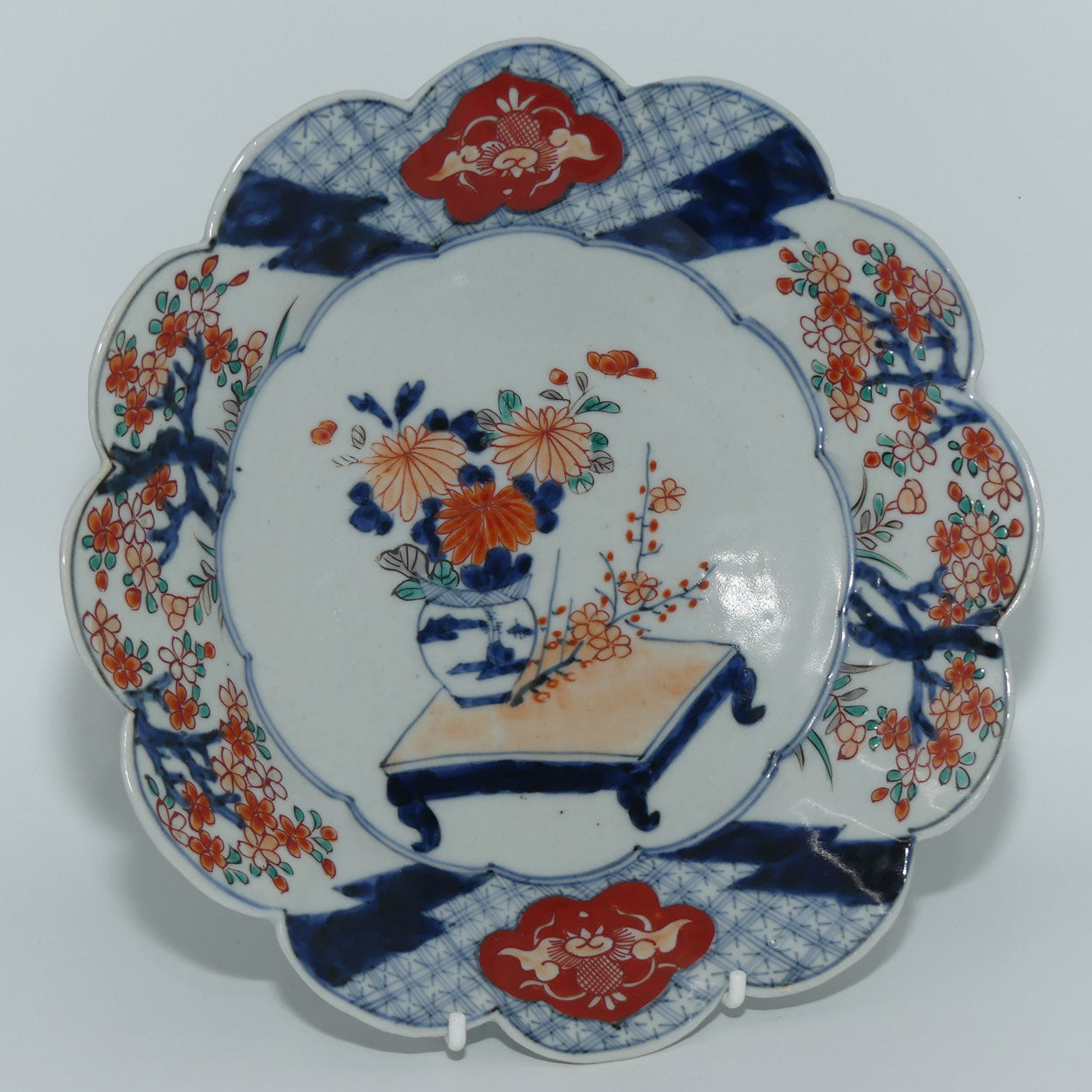 japanese-imari-hand-painted-cabinet-plate-c-1900-fluted-rim-1-red-and-blue