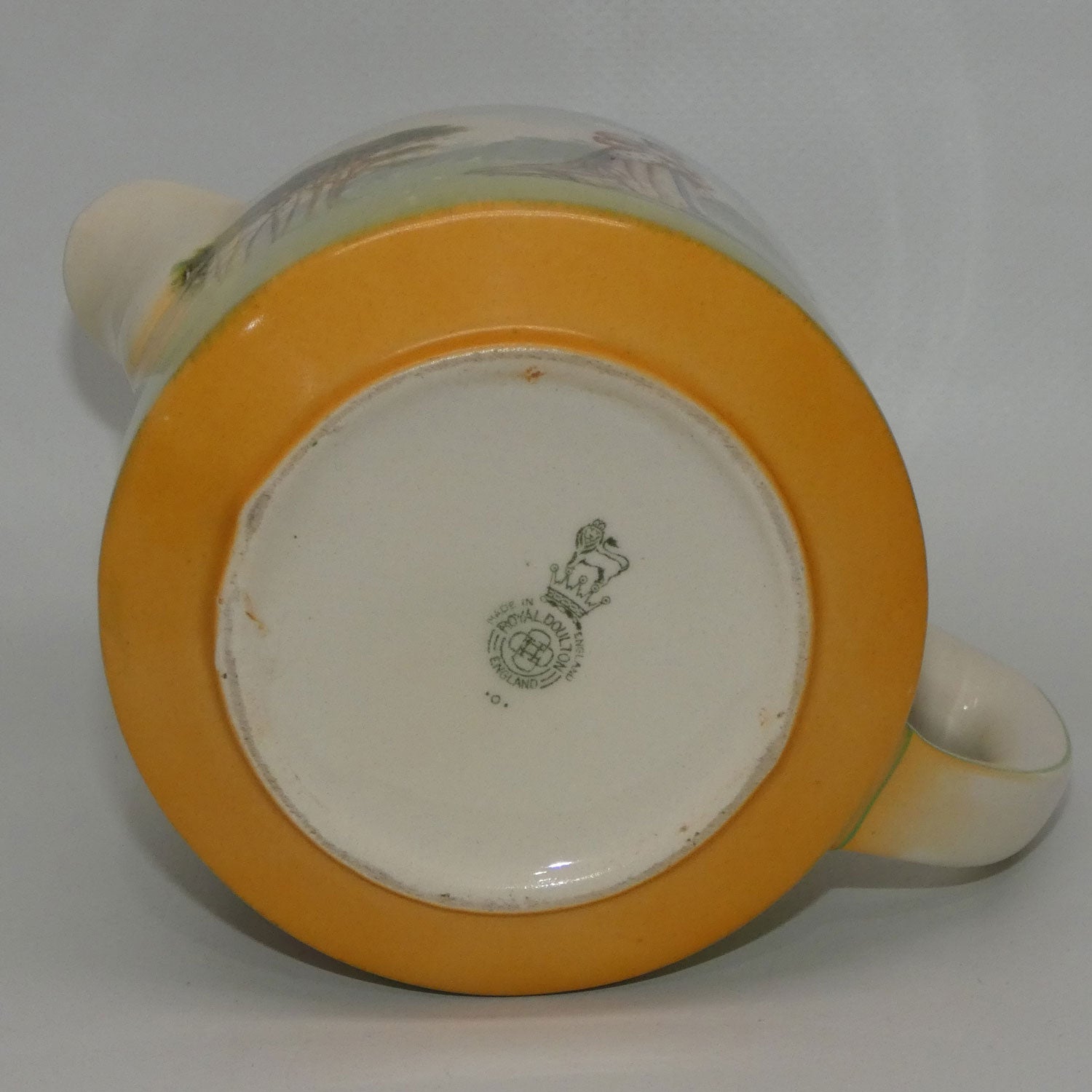 royal-doulton-shakespearean-katherine-quorn-shape-jug