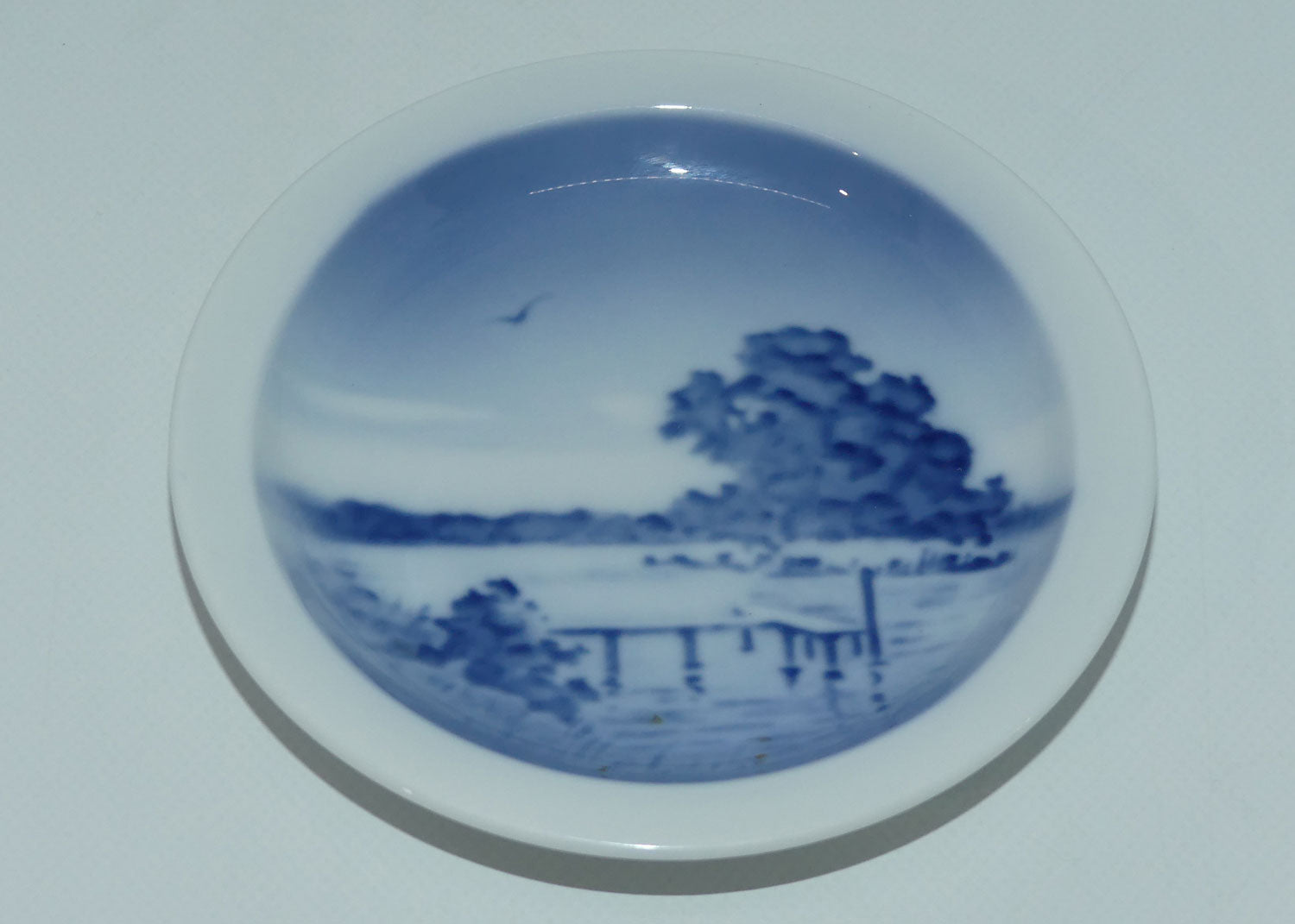 Royal Copenhagen Lake Scene mini plate | 3610