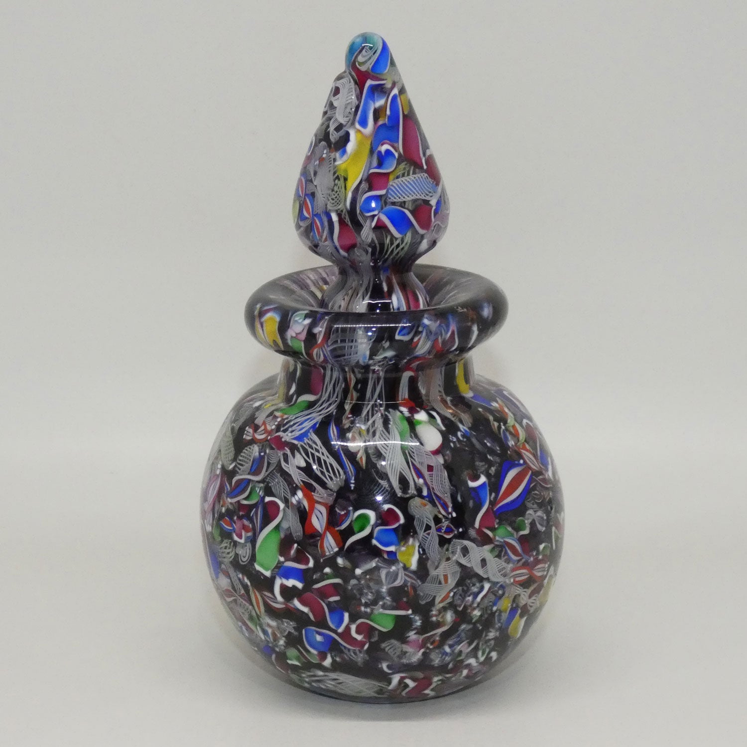 john-deacons-scotland-perfume-bottle-latticino-end-of-day-amethyst