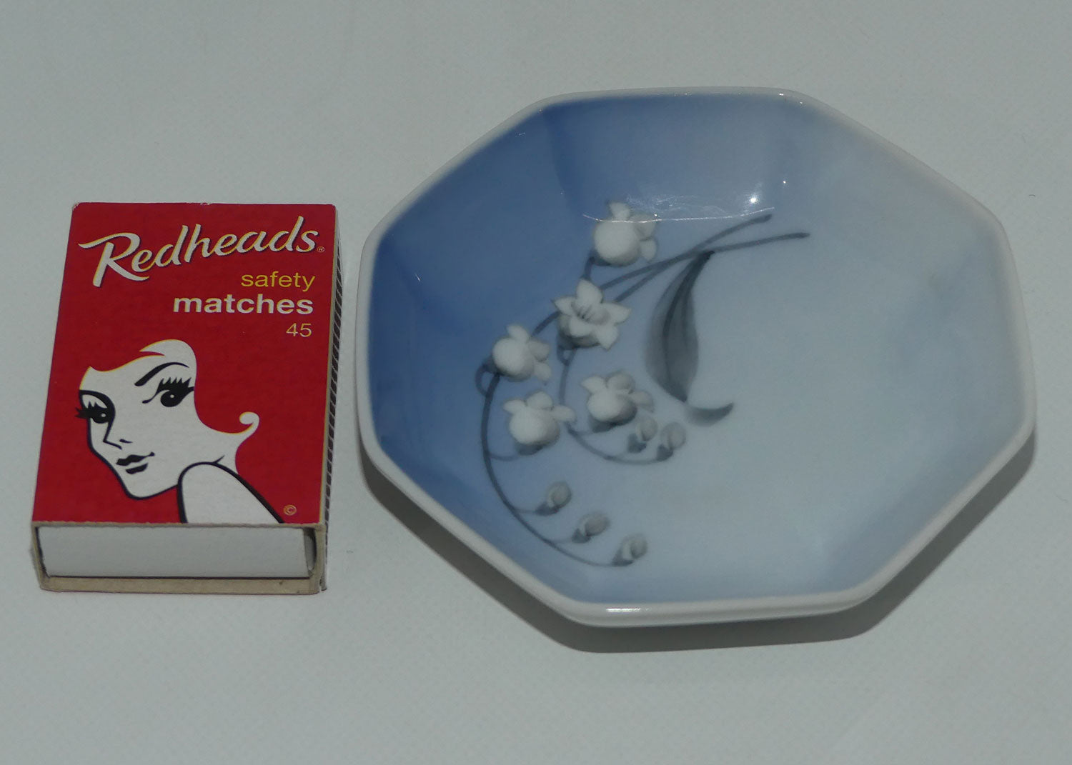 Bing and Grondahl Lily of the Valley octagonal mini bowl | 57/397