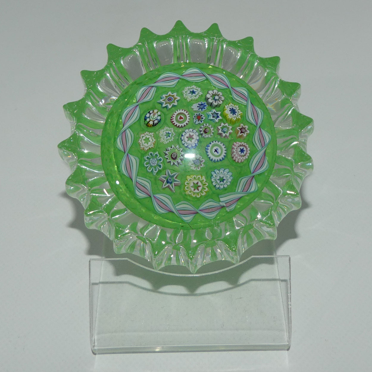 john-deacons-scotland-millefiori-closepack-and-torsade-ribbed-paperweight-lime