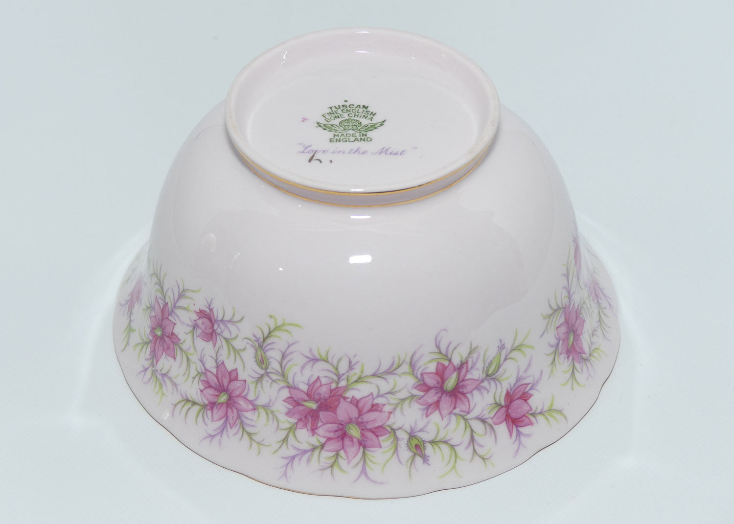 Tuscan Fine English Bone China Pretty Pink Love in the Mist sugar bowl