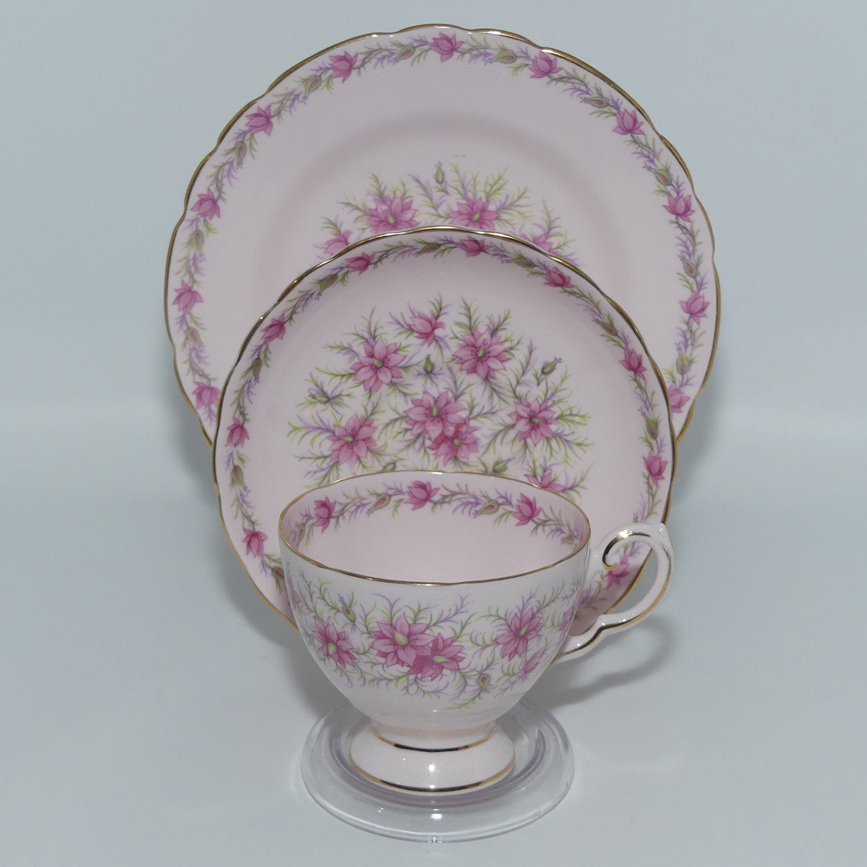 Tuscan Fine English Bone China Pretty Pink Love in the Mist trio | large plate