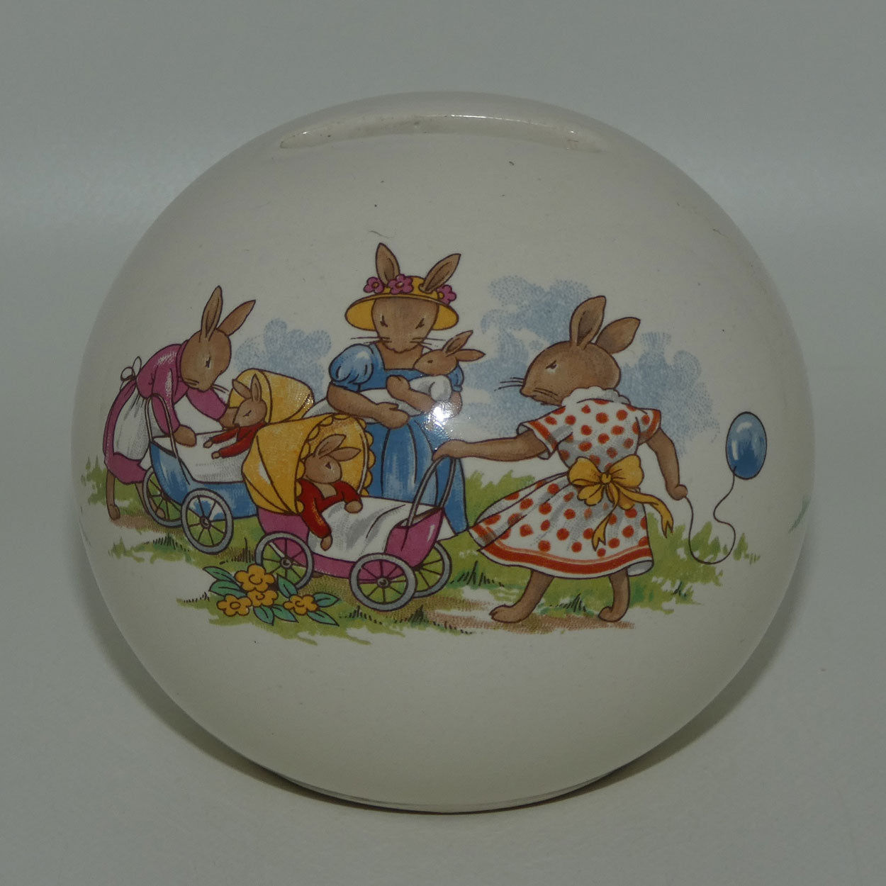 royal-doulton-bunnykins-money-ball-dolls-and-prams-royal-wedding