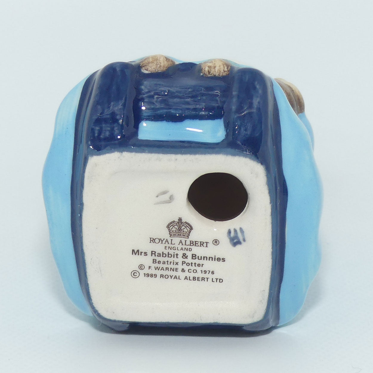 Royal Albert Beatrix Potter Mrs Rabbit and Bunnies | BP6a