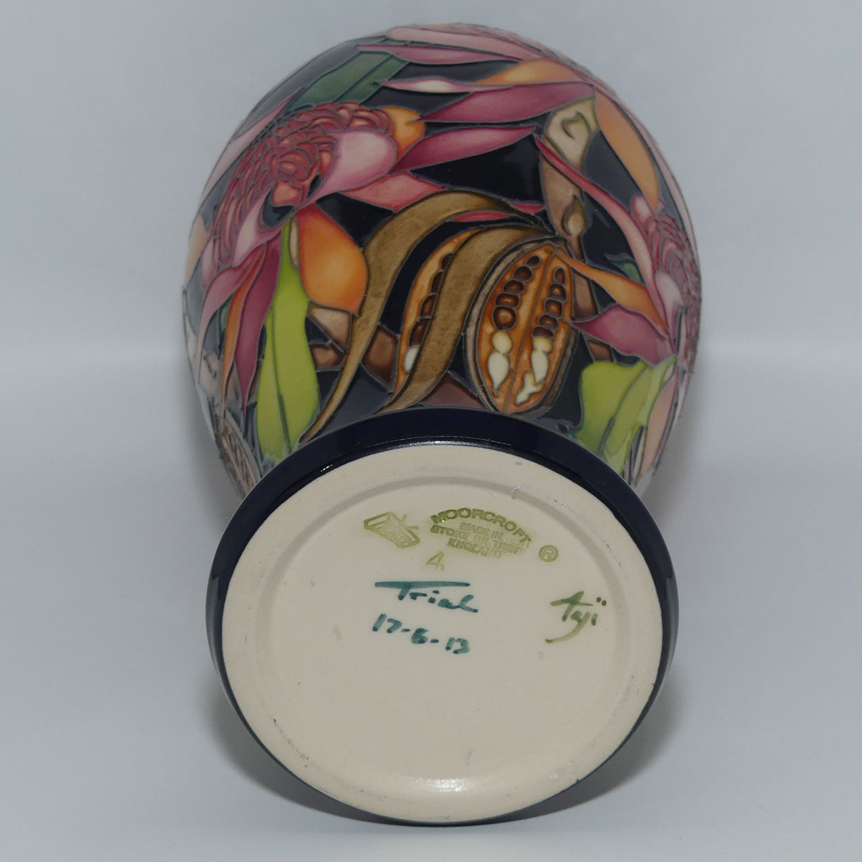 Moorcroft Pottery | New World Waratah 46/10 vase | TRIAL