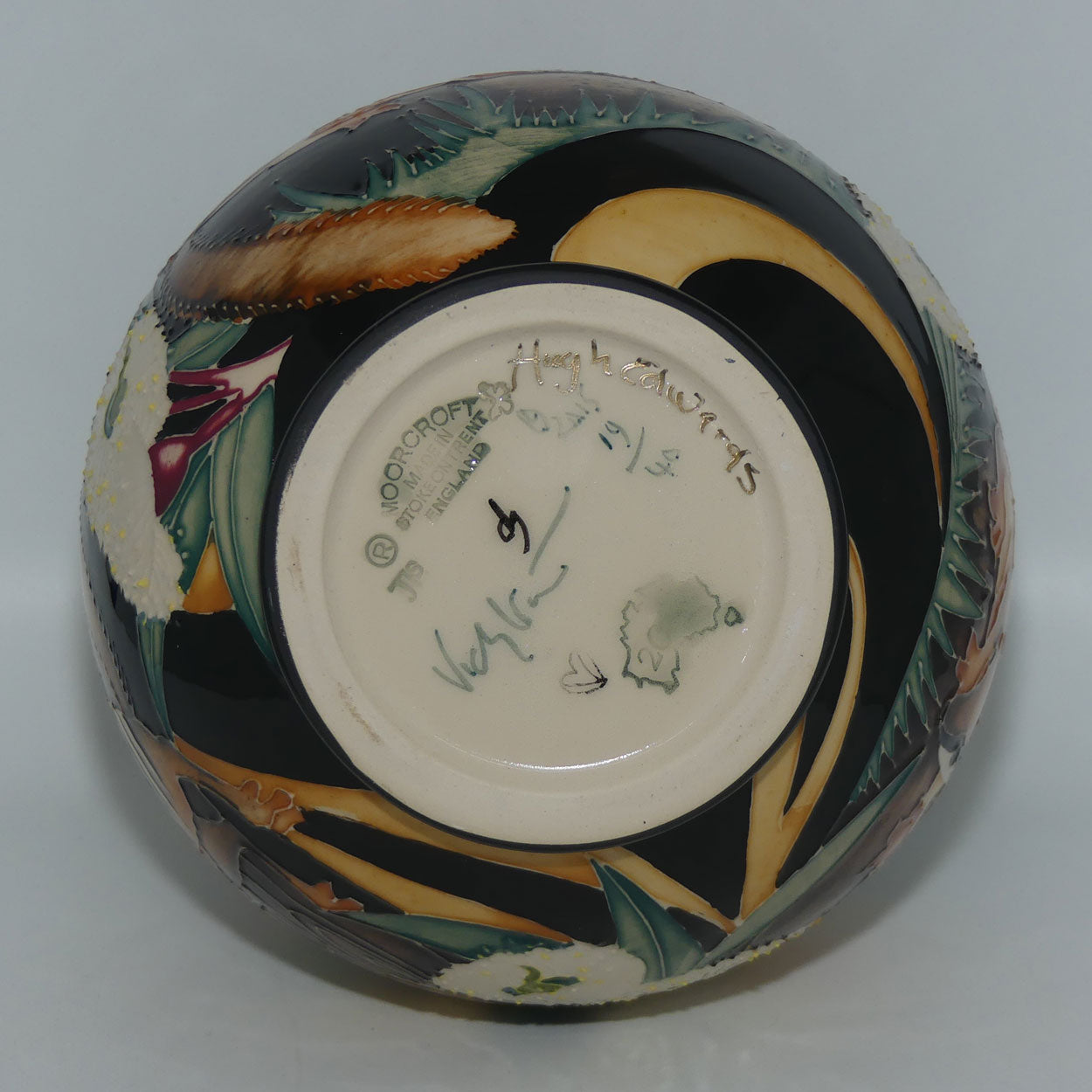 Moorcroft Pottery | Nimble Numbats vase | Australian Exclusive Ltd Ed 19/40