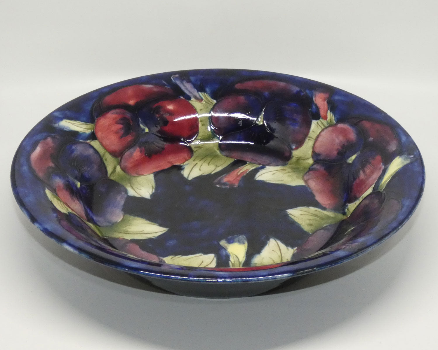 william-moorcroft-pansy-bowl