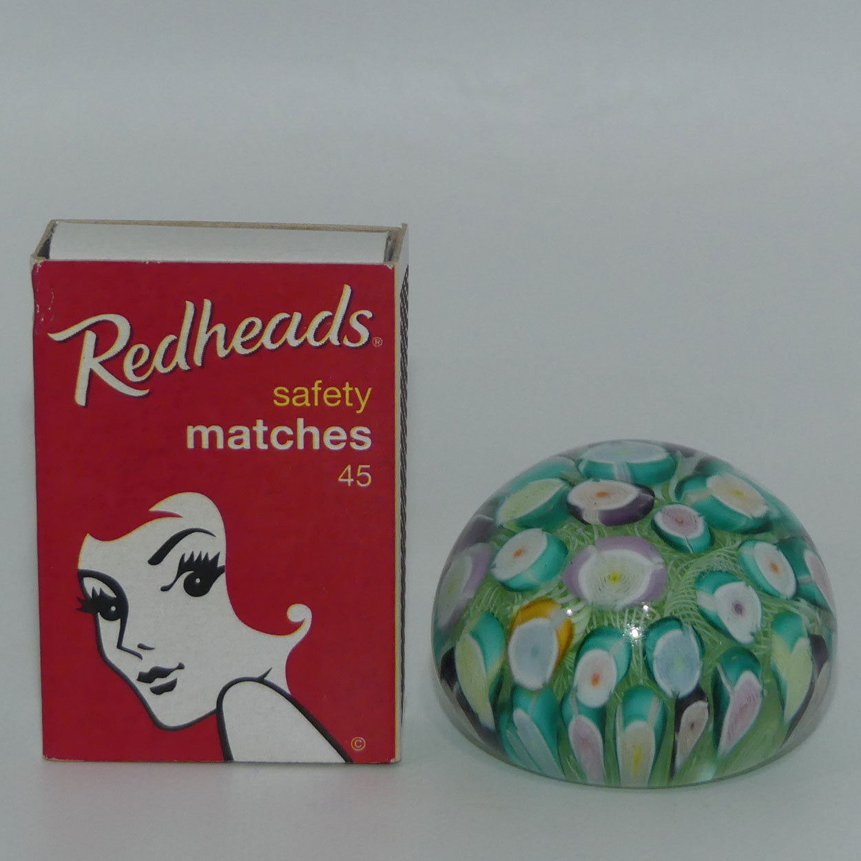 john-deacons-scotland-millefiori-roses-bunch-of-flowers-ultra-mini-paperweight