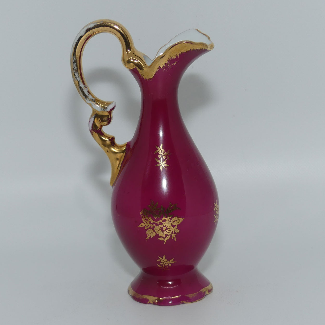 limoges-veritable-porcelain-dart-courting-ewer-rouge-and-gilt