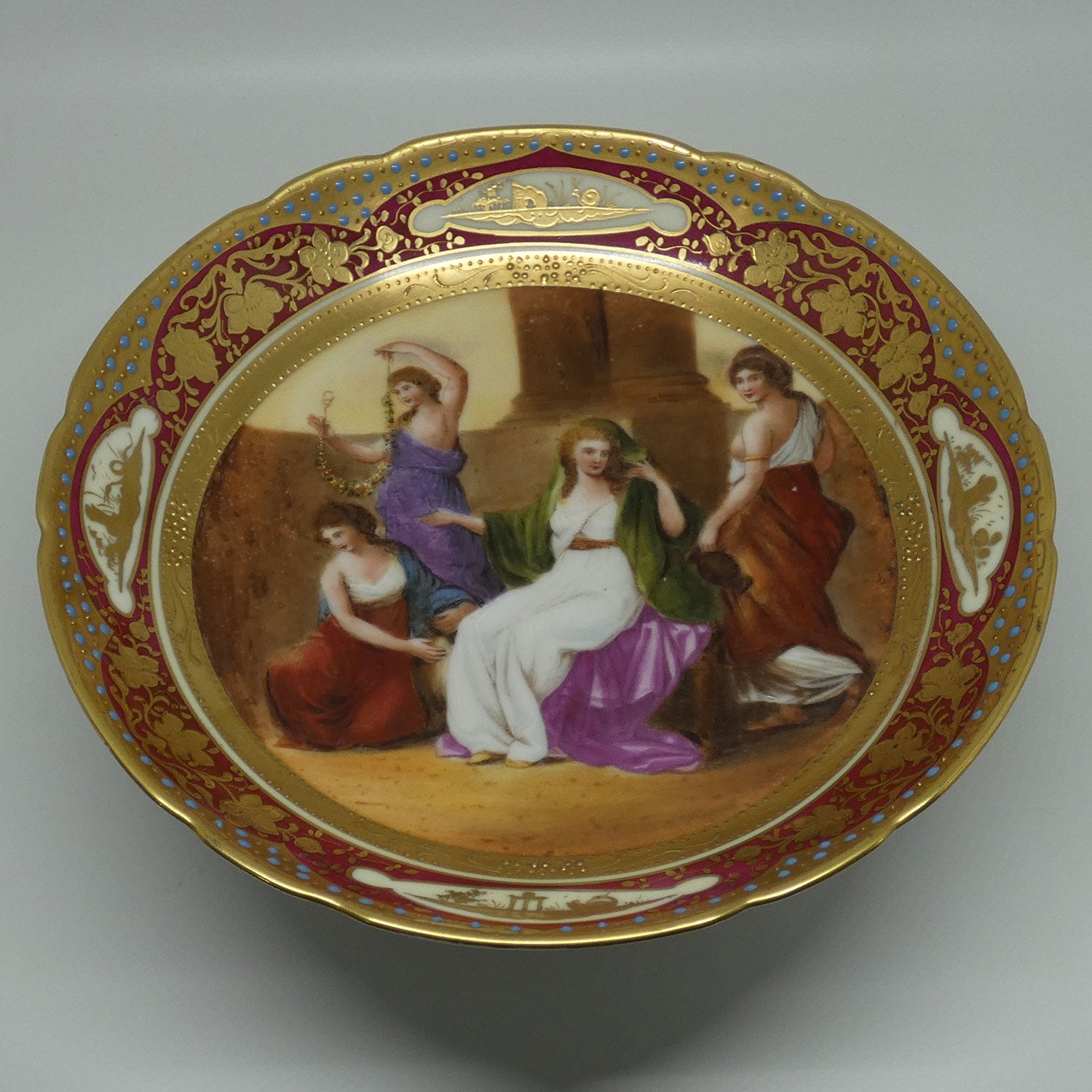 royal-vienna-der-venus-low-comport-signed-kaufmann