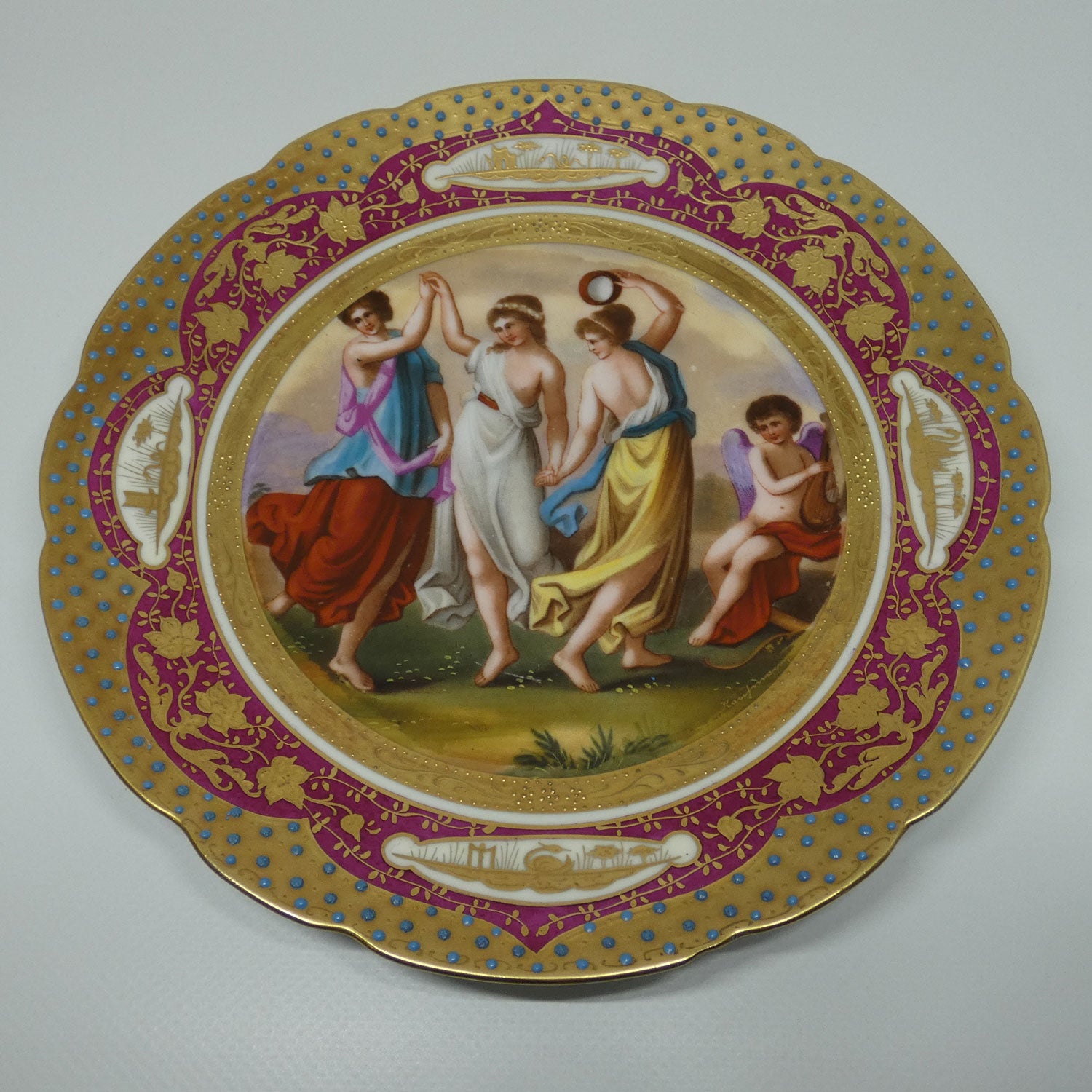 royal-vienna-plate-4-sanzende-nympfen-signed-kaufmann