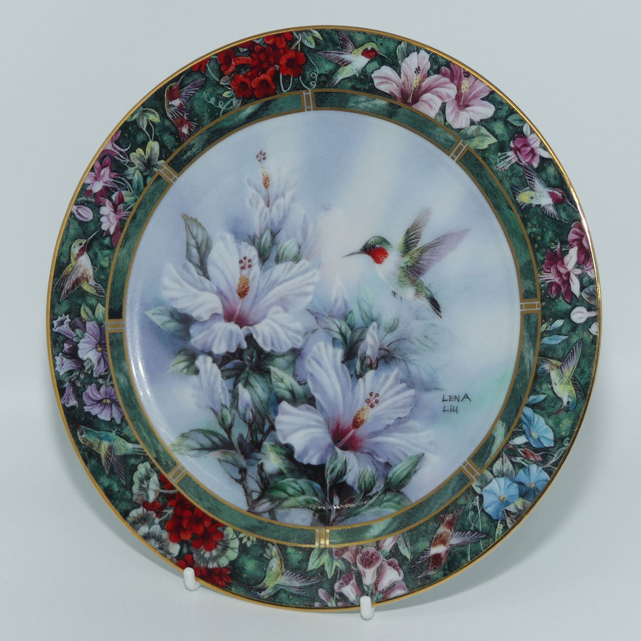Bradex 84 G20 71.1 plate | Lena Liu's Hummingbird Treasury | The Ruby