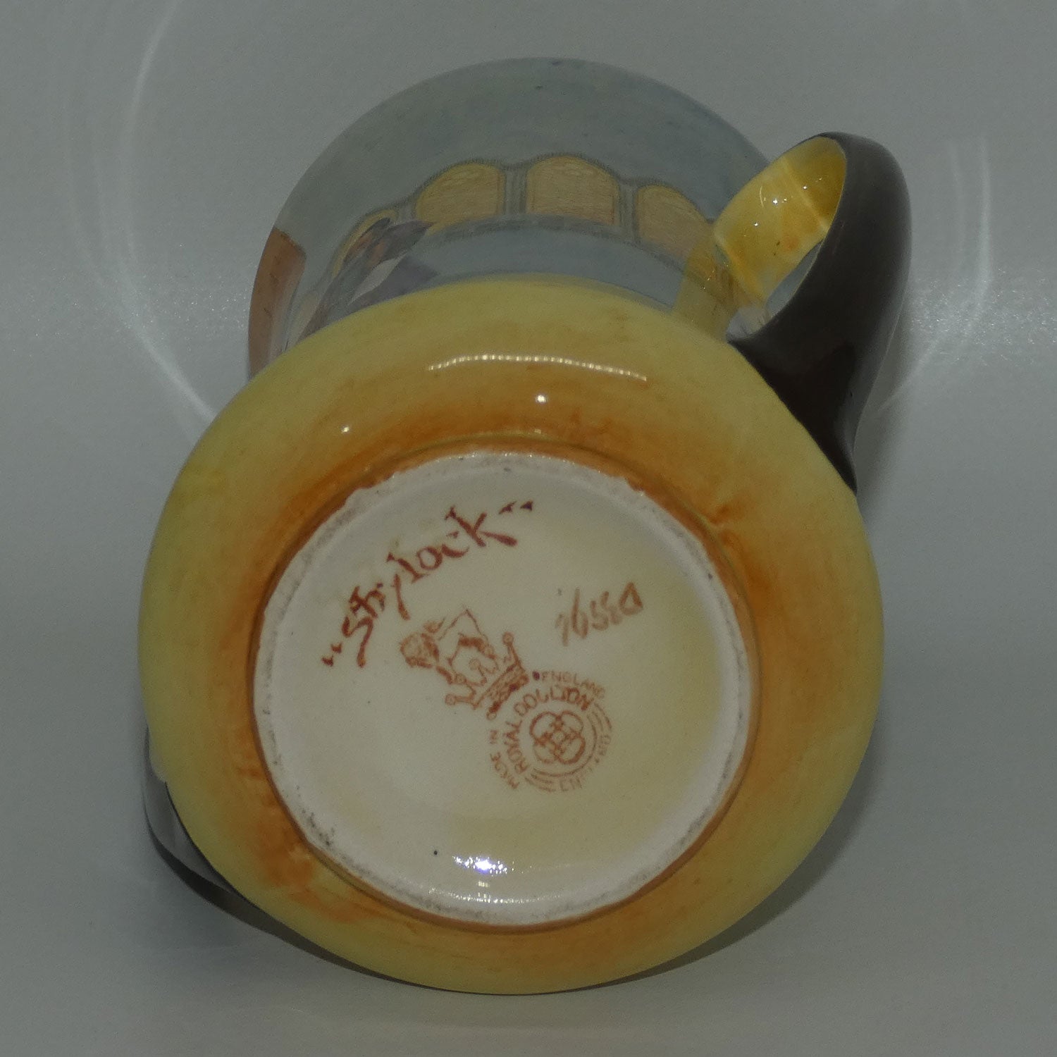 royal-doulton-shakespearean-shylock-twin-handled-vase-d3596