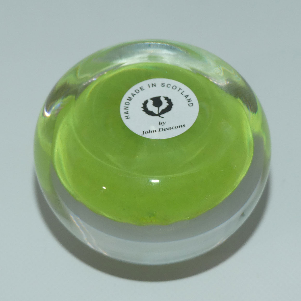 john-deacons-scotland-millefiori-5-spoke-small-paperweight-lime