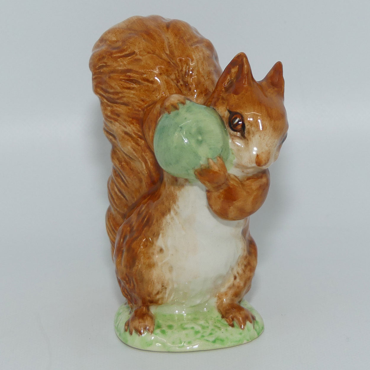 beswick-beatrix-potter-squirrel-nutkin-bp3b-green-apple