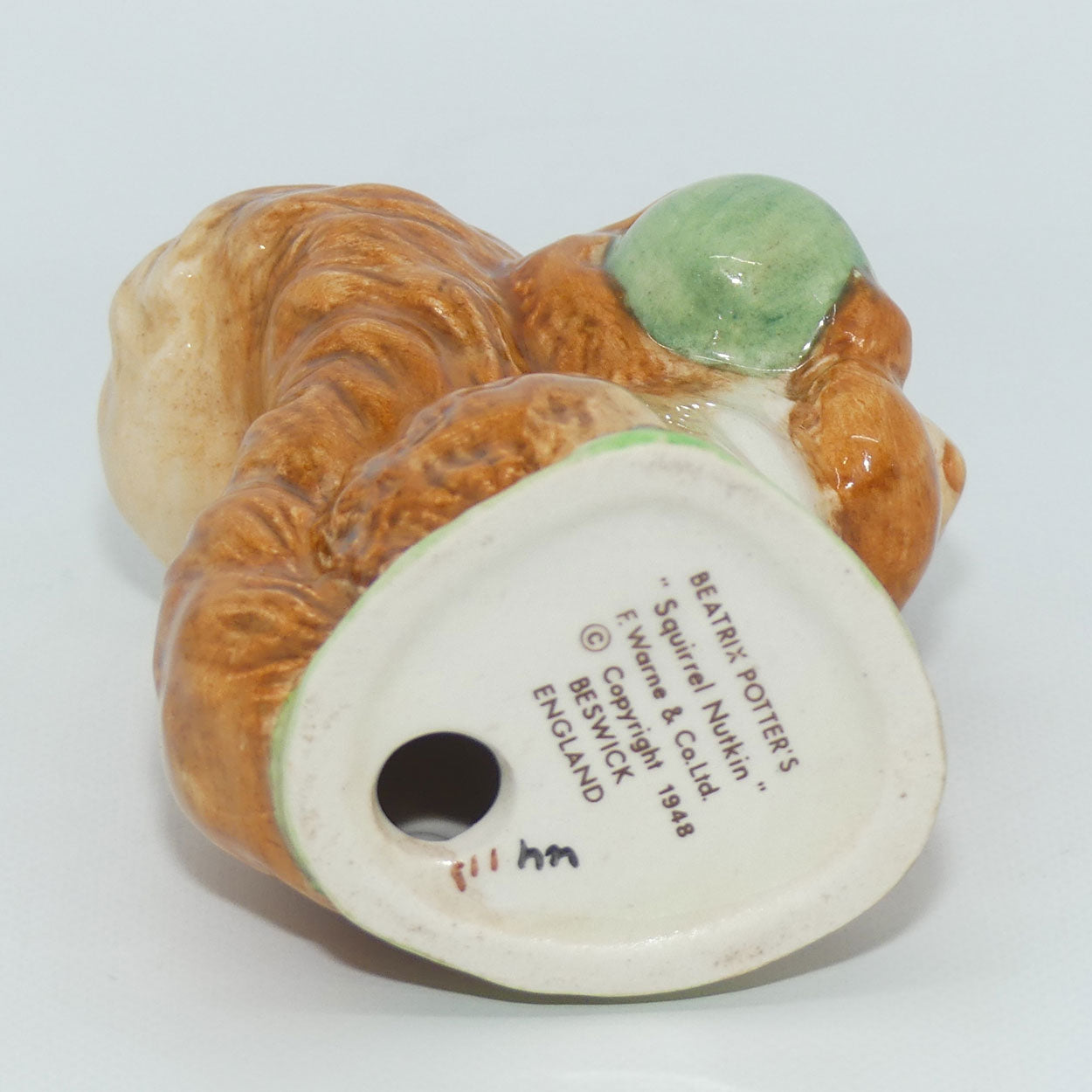 beswick-beatrix-potter-squirrel-nutkin-green-apple-bp3b-3