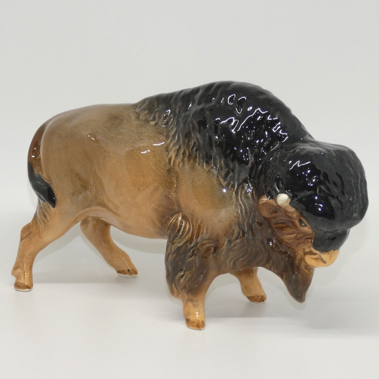 sylvac-17-wild-animals-brown-bison-figure