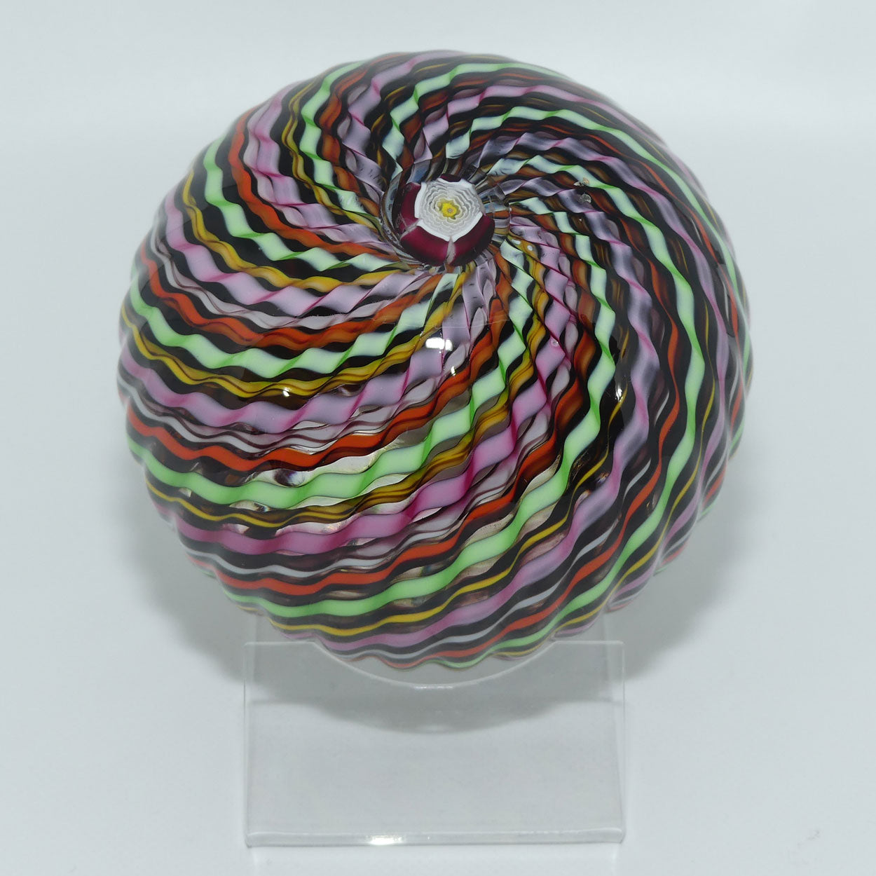 John Deacons Scotland Tartan Twirl Magnum paperweight
