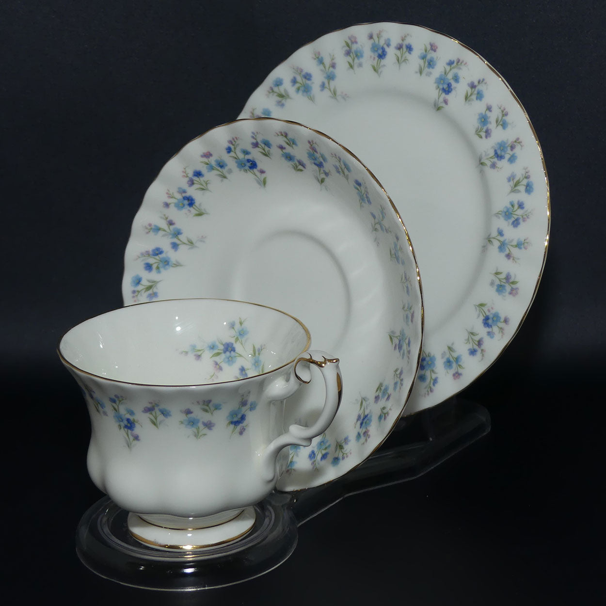 Royal Albert Bone China England Memory Lane trio