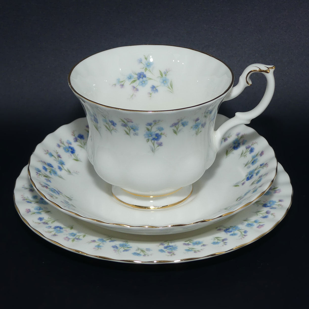 Royal Albert Bone China England Memory Lane trio