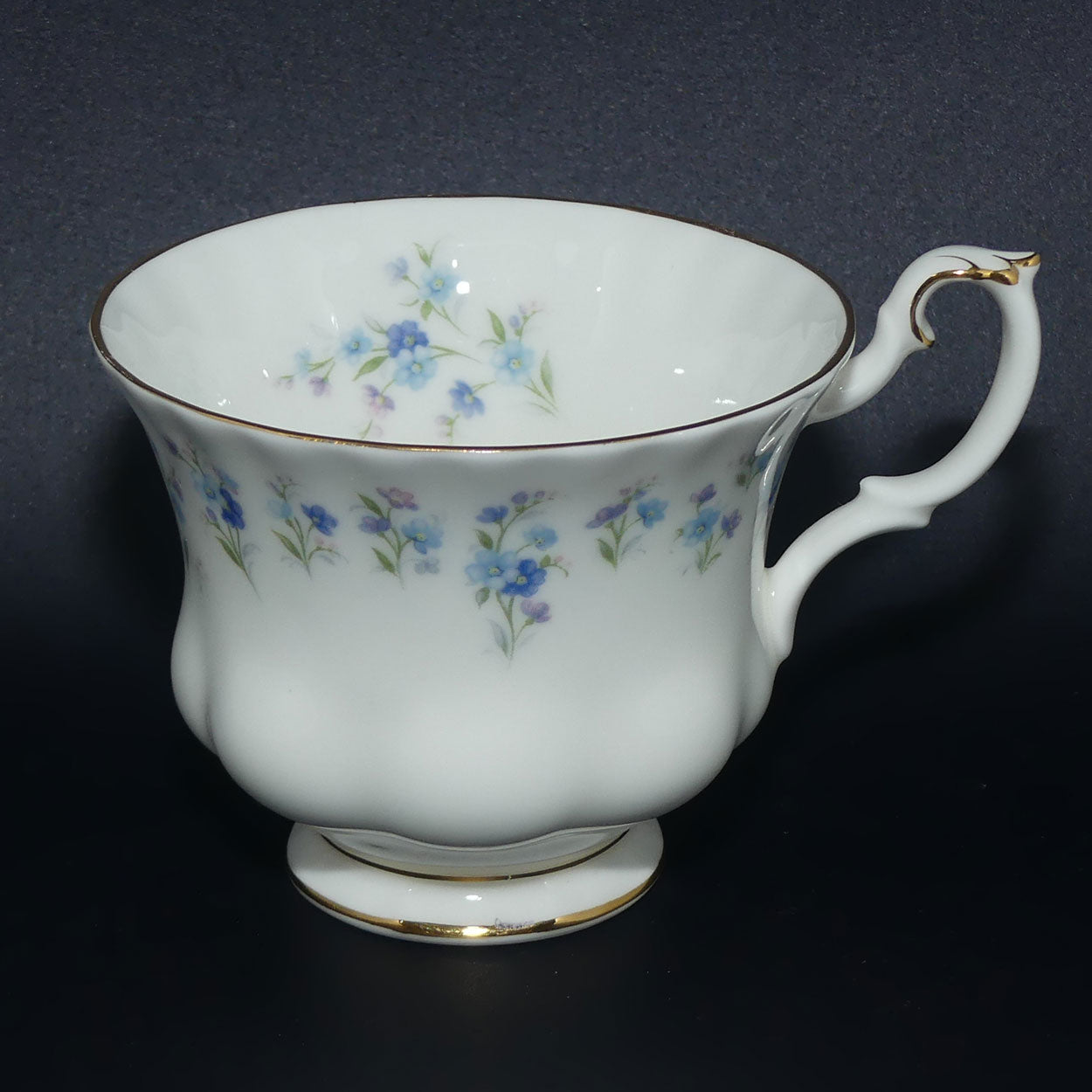 Royal Albert Bone China England Memory Lane trio