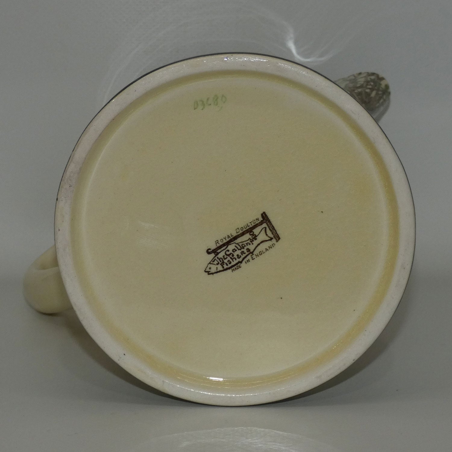 royal-doulton-gallant-fishers-tudor-shape-large-jug-d3680