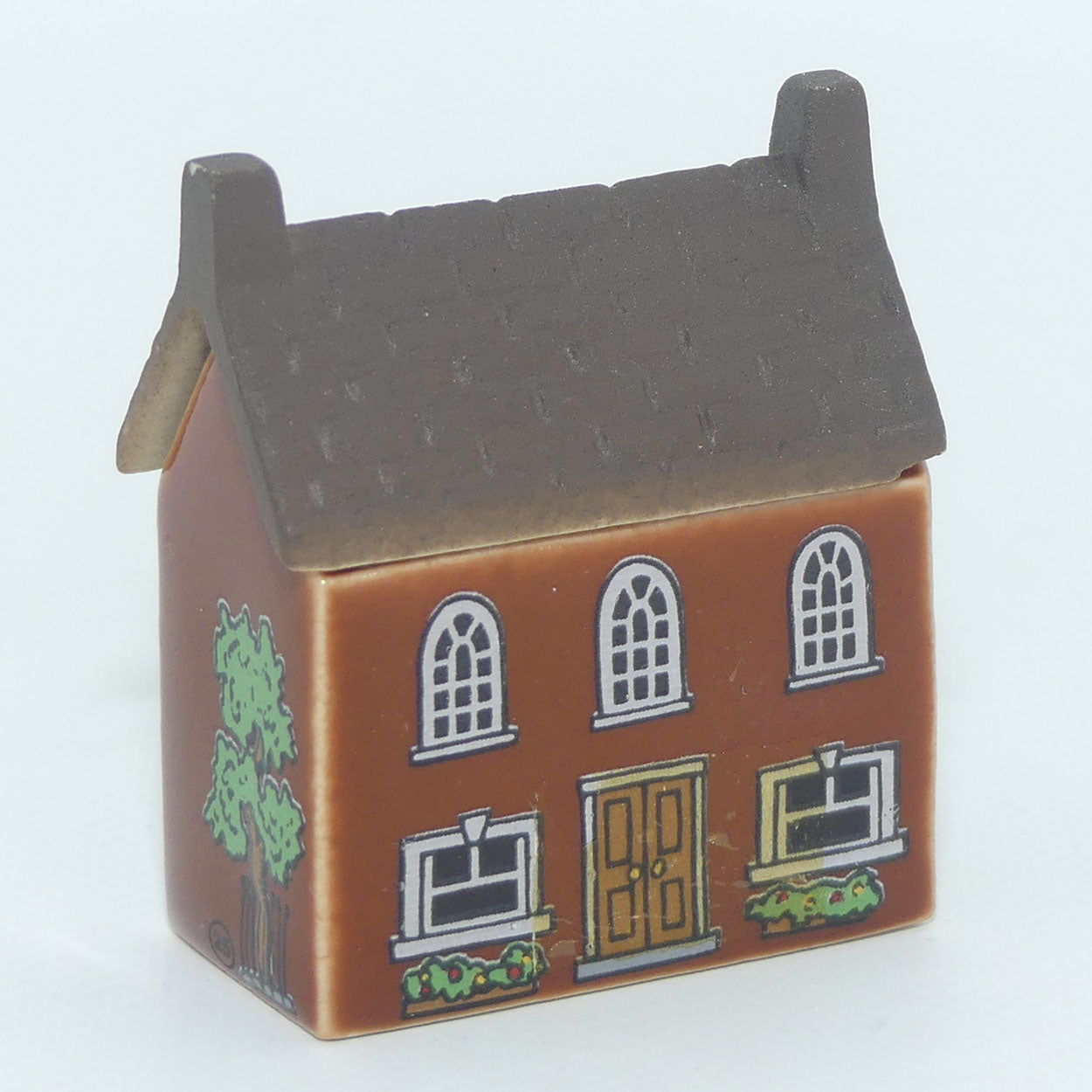 wade-whimsies-district-bank