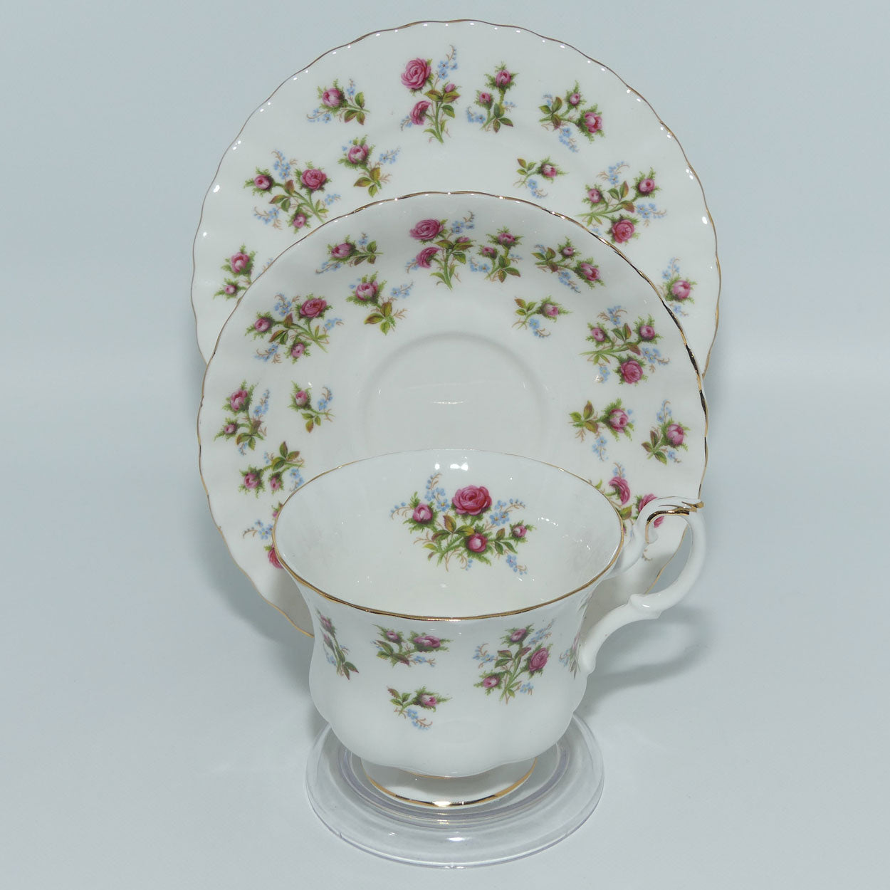 royal-albert-bone-china-england-winsome-trio-early-stamp