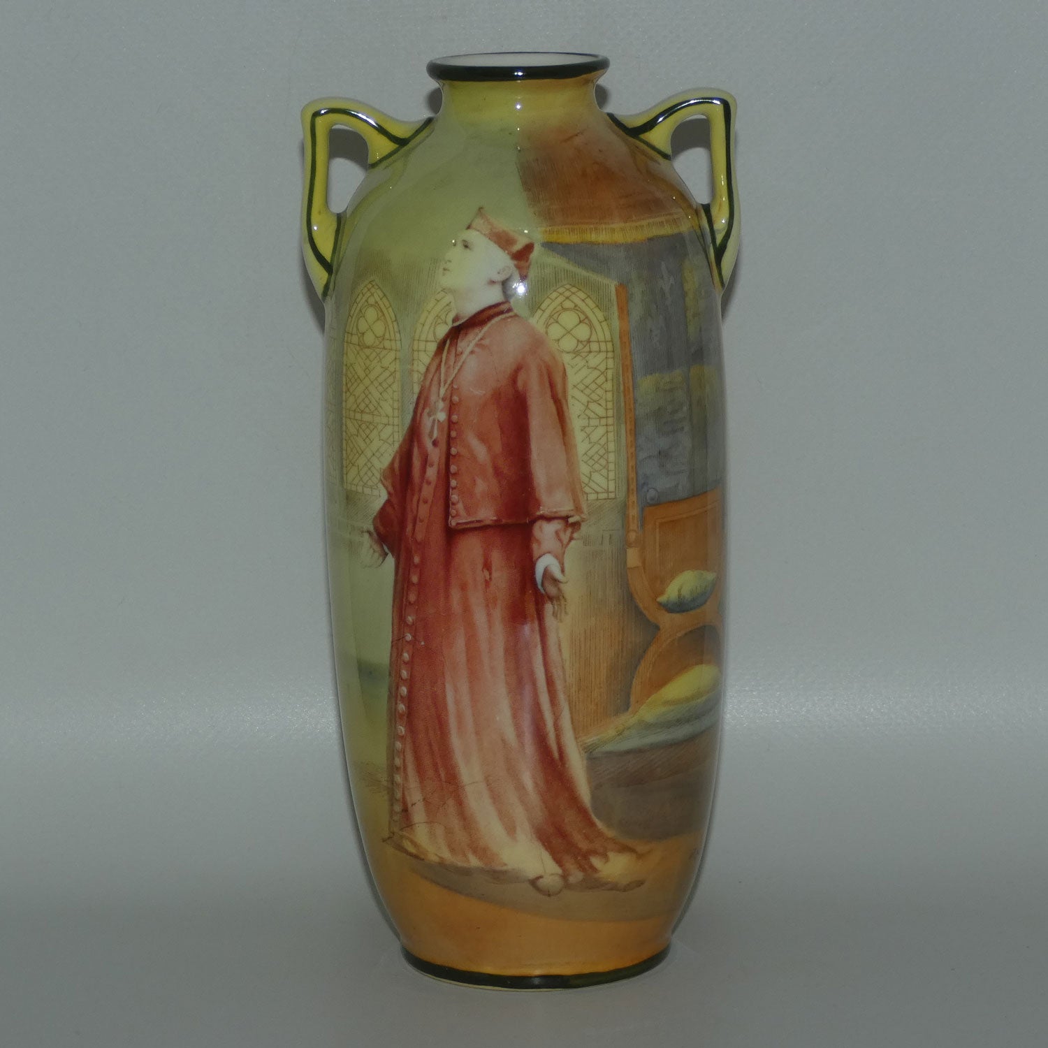 royal-doulton-shakespearean-wolsey-2-handled-vase