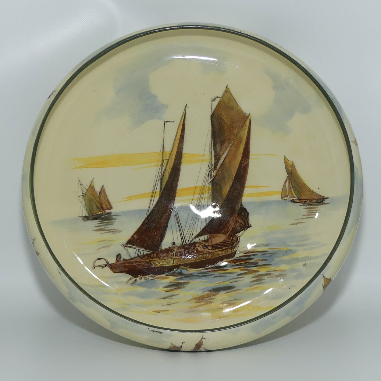 Royal Doulton Ships A float bowl D2872