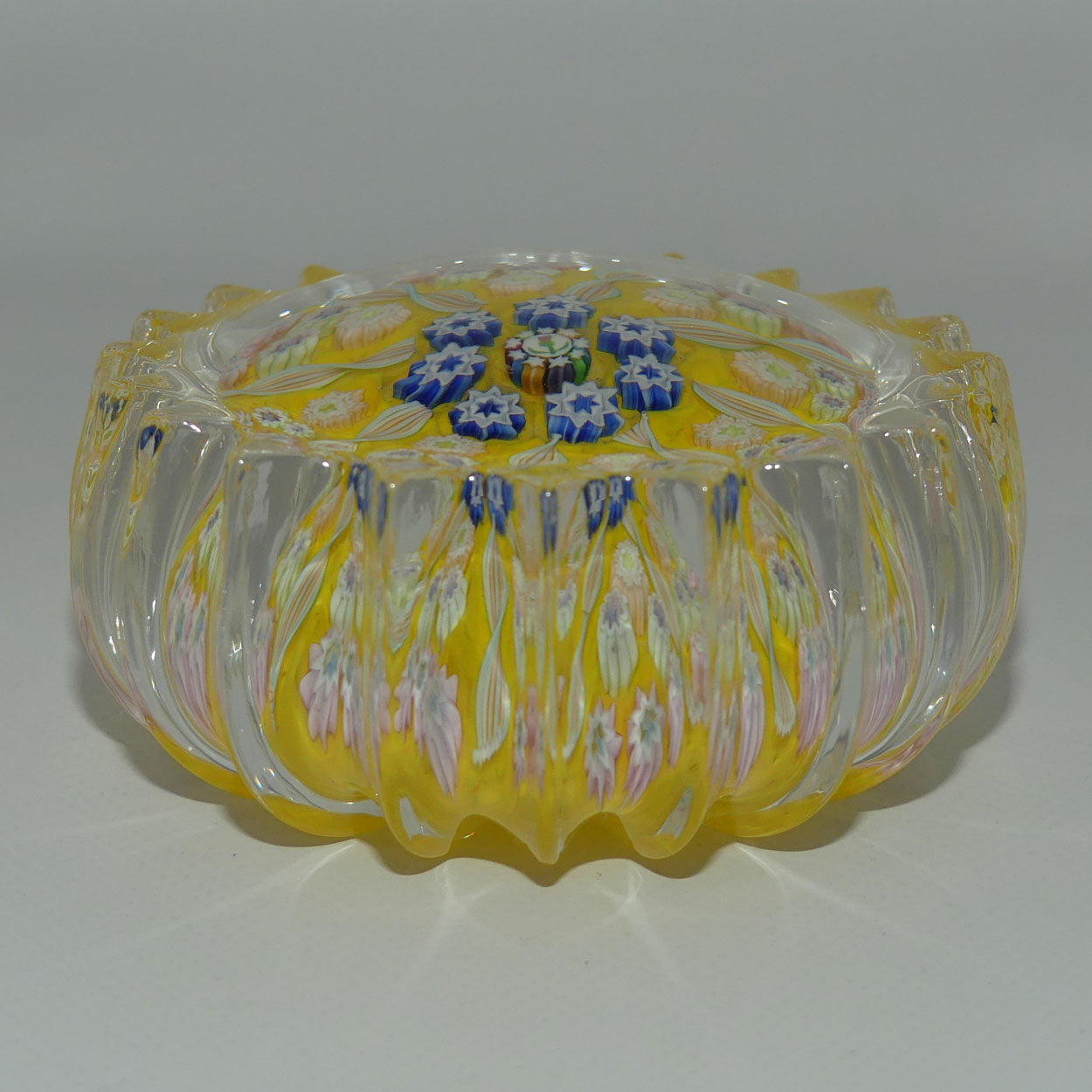 john-deacons-scotland-millefiori-8-spoke-ribbed-paperweight-yellow