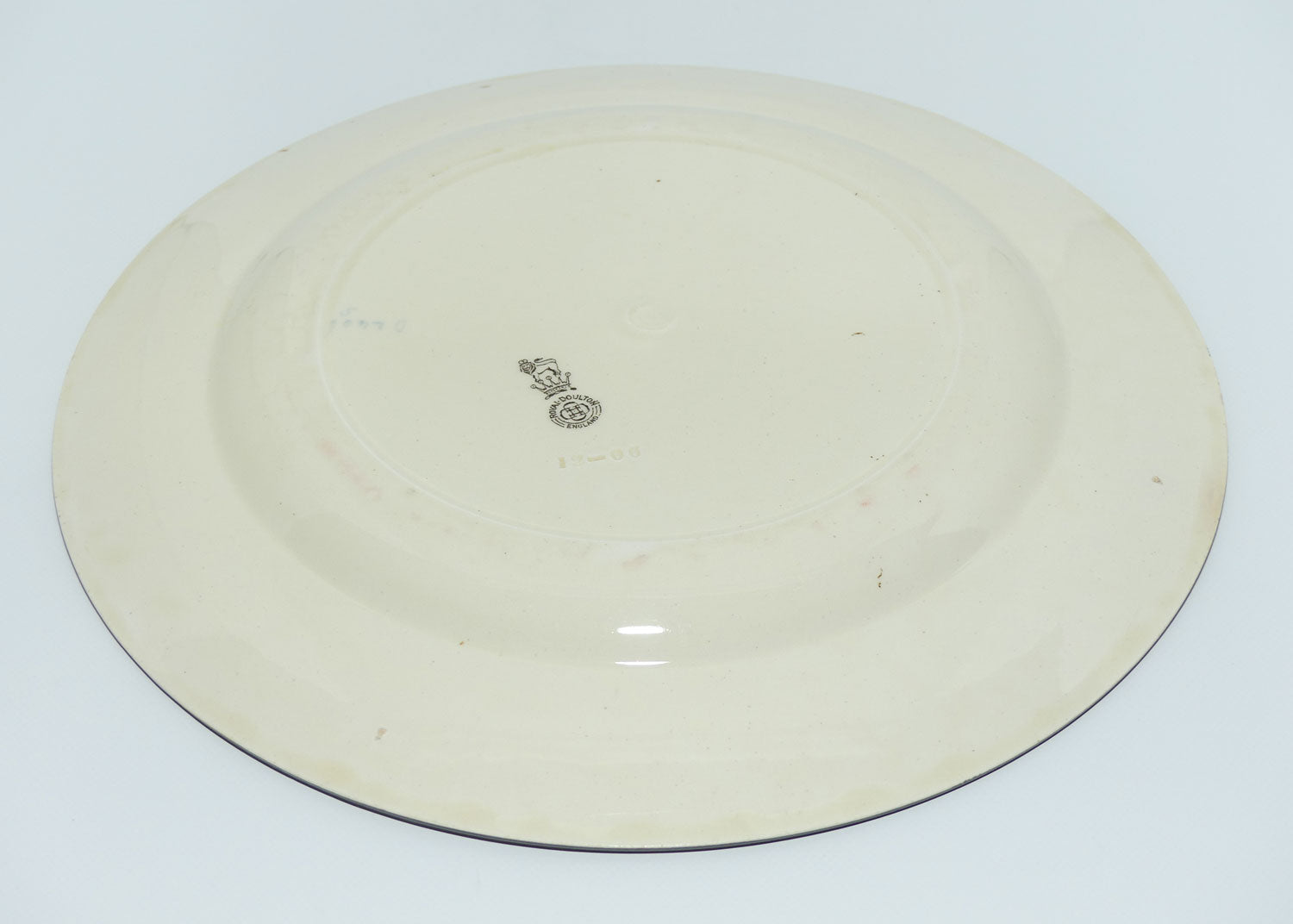 Royal Doulton Early Motoring plate D2406 Scene 9: Yokel and Motorist Outside Chequers Inn