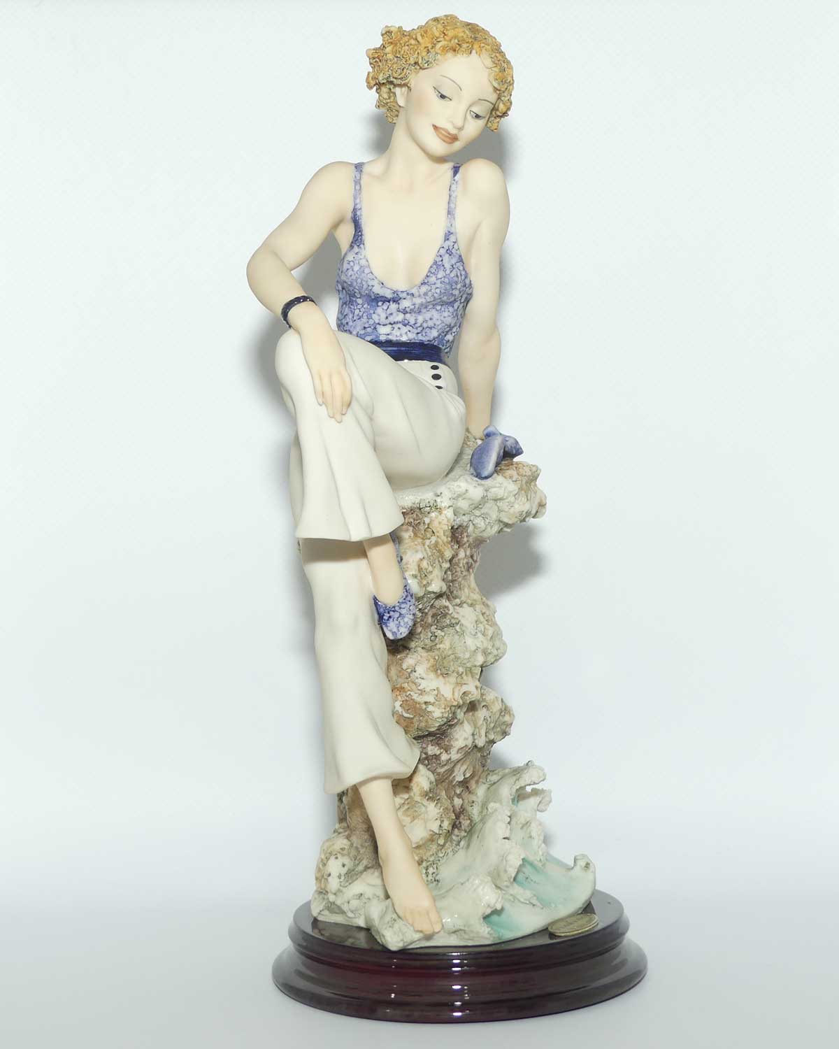 Giuseppe Armani Florence figure | 0110C | Sabrina | 1997 Member piece | Cert + boxed