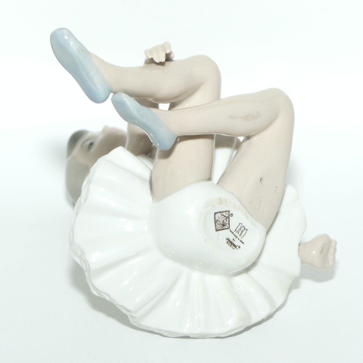 Nao by Lladro figure Seated Ballet | #0147