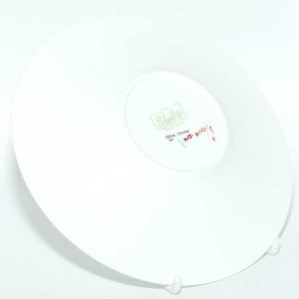 Shelley Regent shape Triangles and Lines pattern trio | Green trim | WS 0160/9 Ideal | Square plate