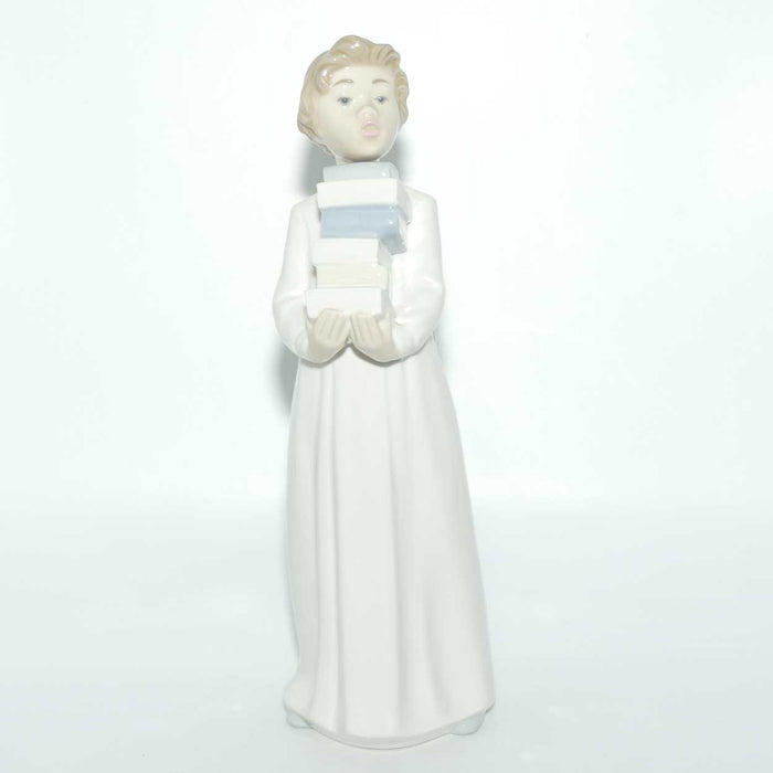 Nao by Lladro figure Boy in Nightshirt with Books #0233