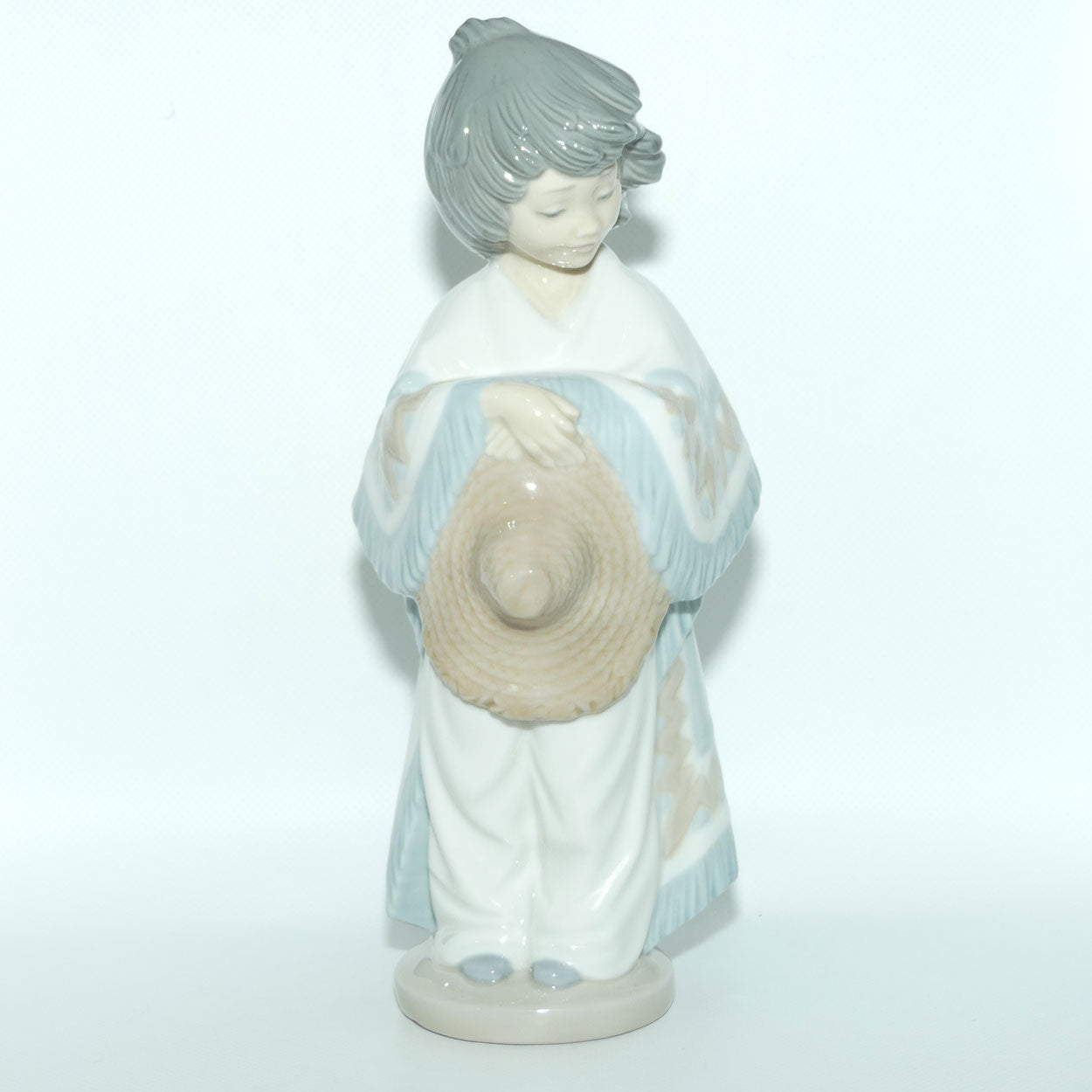Nao by Lladro figure Mexican Boy holding Sombrero | #0360
