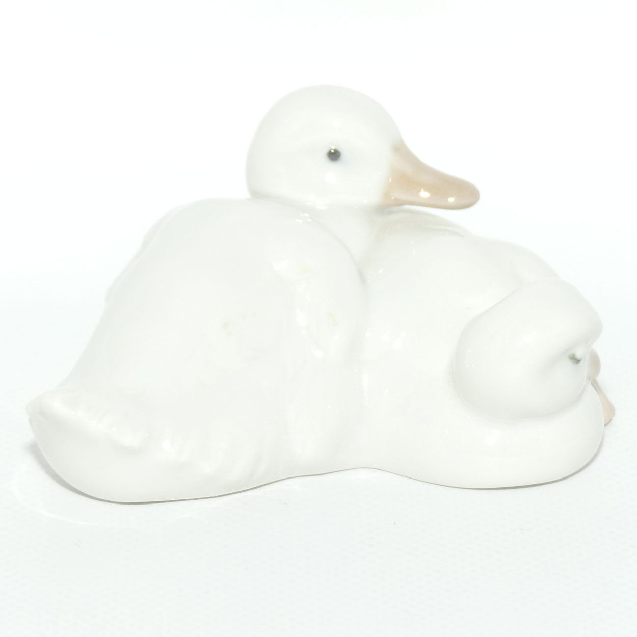 Nao by Lladro figure of Ducks Snuggling | #0368 | Gloss
